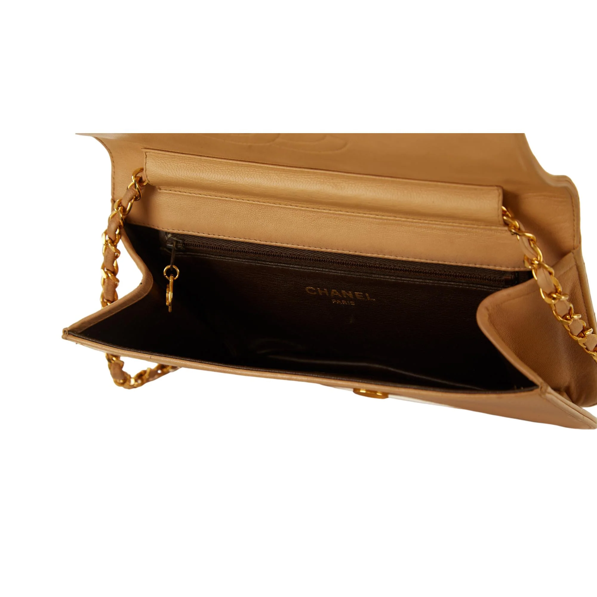 Chanel Beige Quilted Chain Flap Bag - Image 4