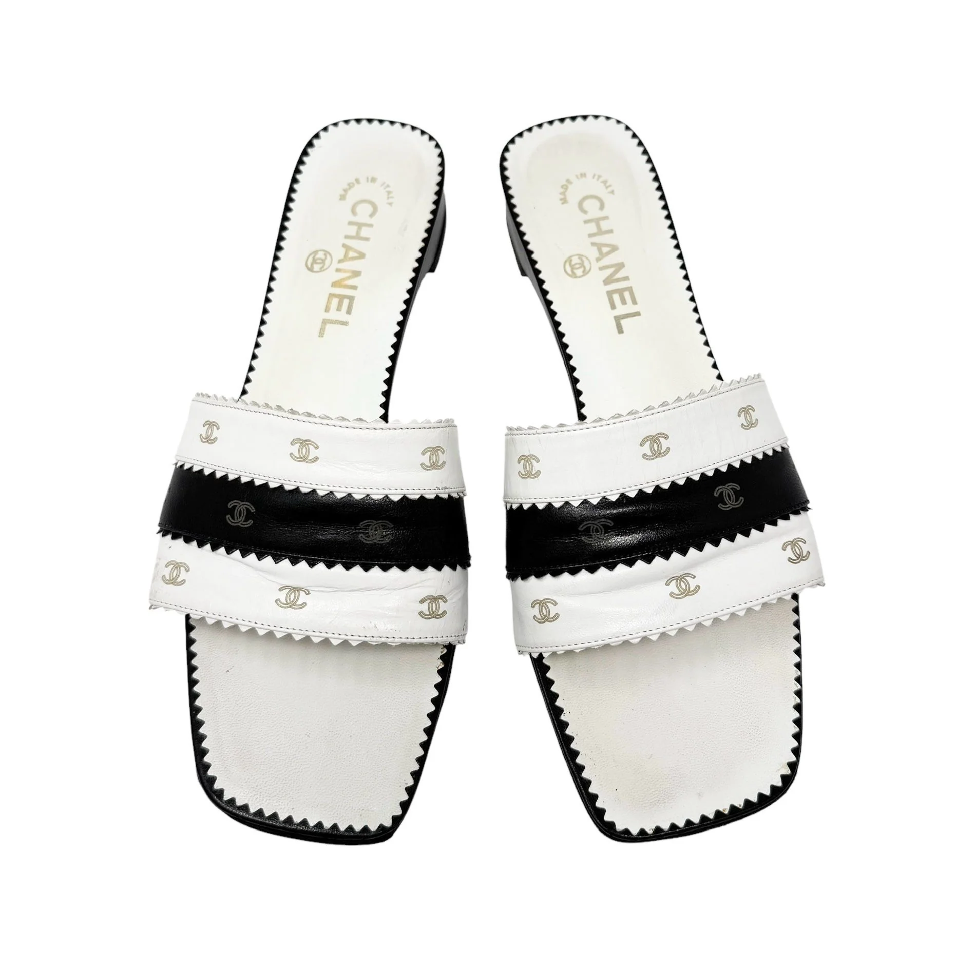 Chanel Black and White Logo Slides - Image 2