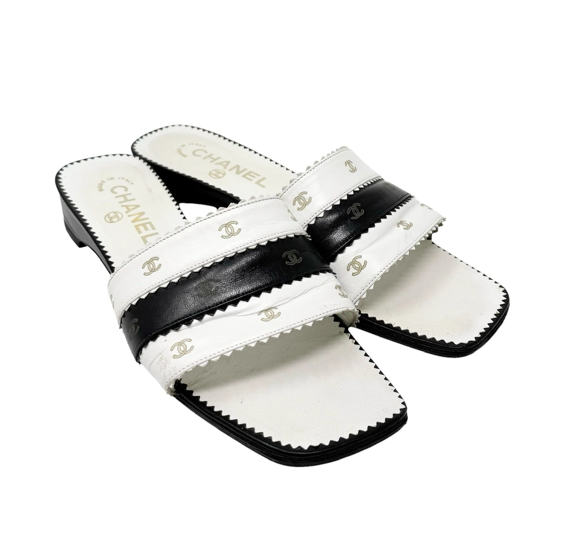 Chanel Black and White Logo Slides - Image 3
