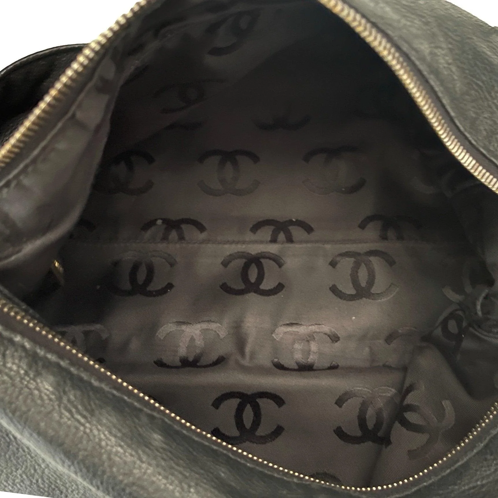 Chanel Black Caviar Logo Shoulder Bag - Image 5