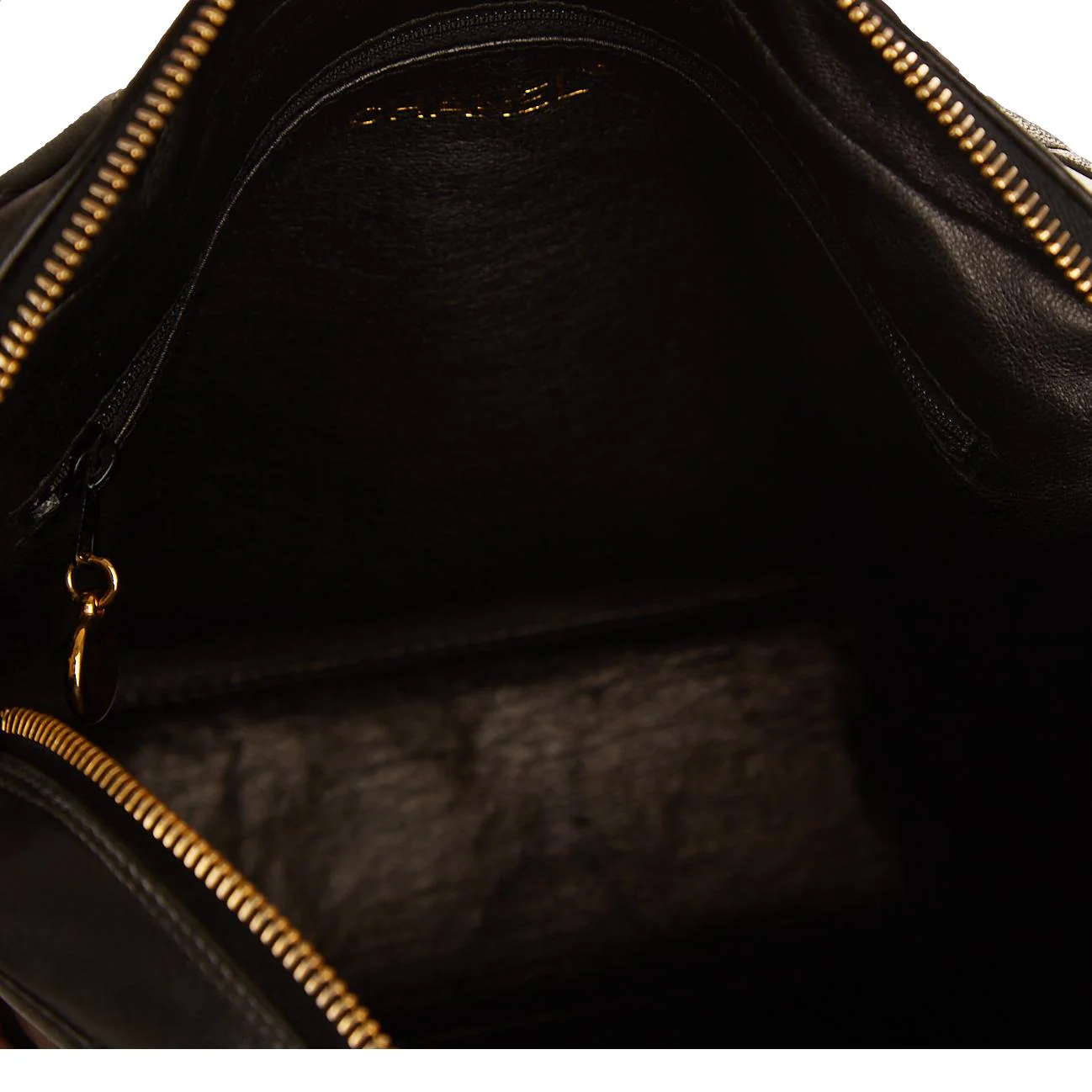 Chanel Black Quilted Logo Shoulder Bag - Image 5