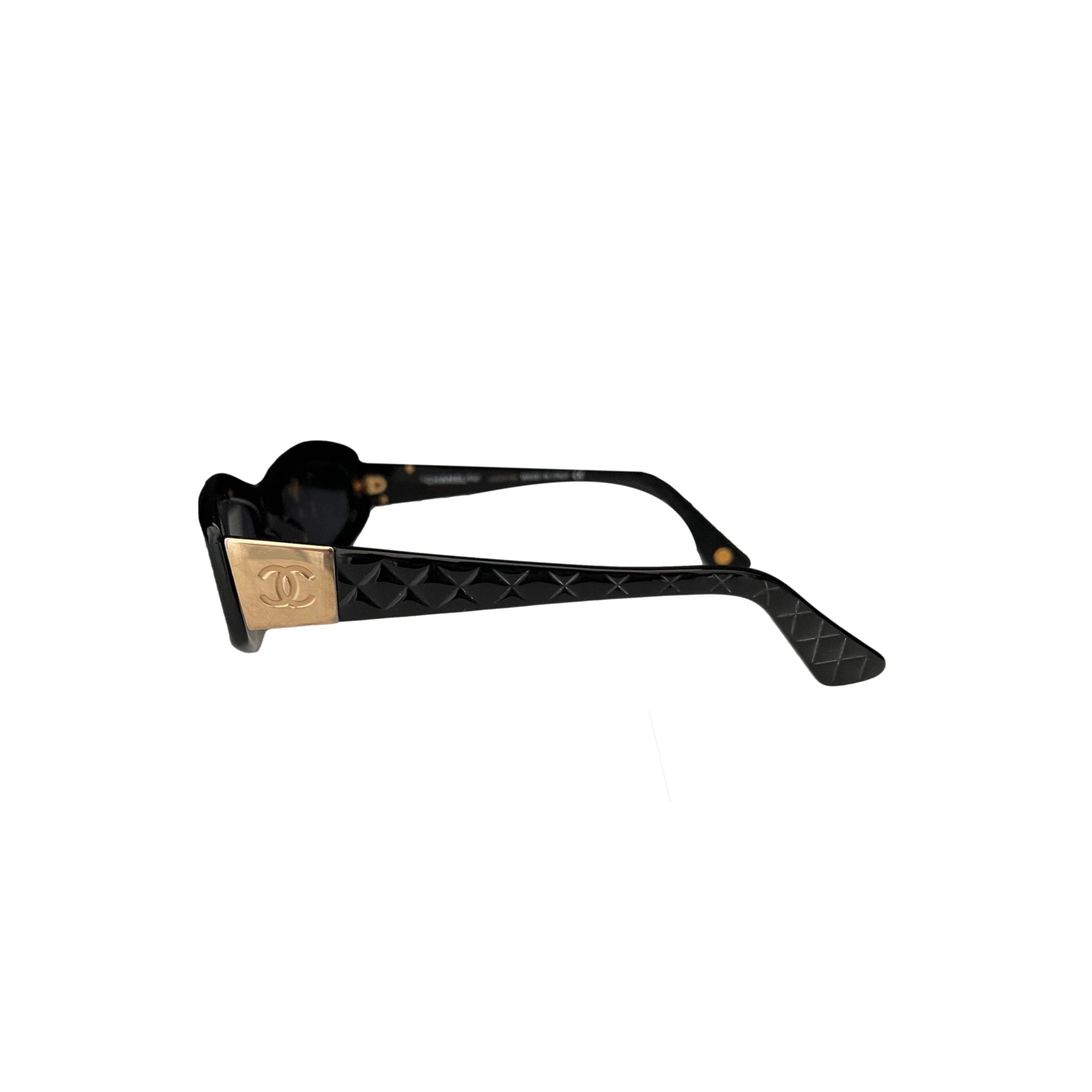Chanel Black Quilted Slim Sunglasses - Image 3