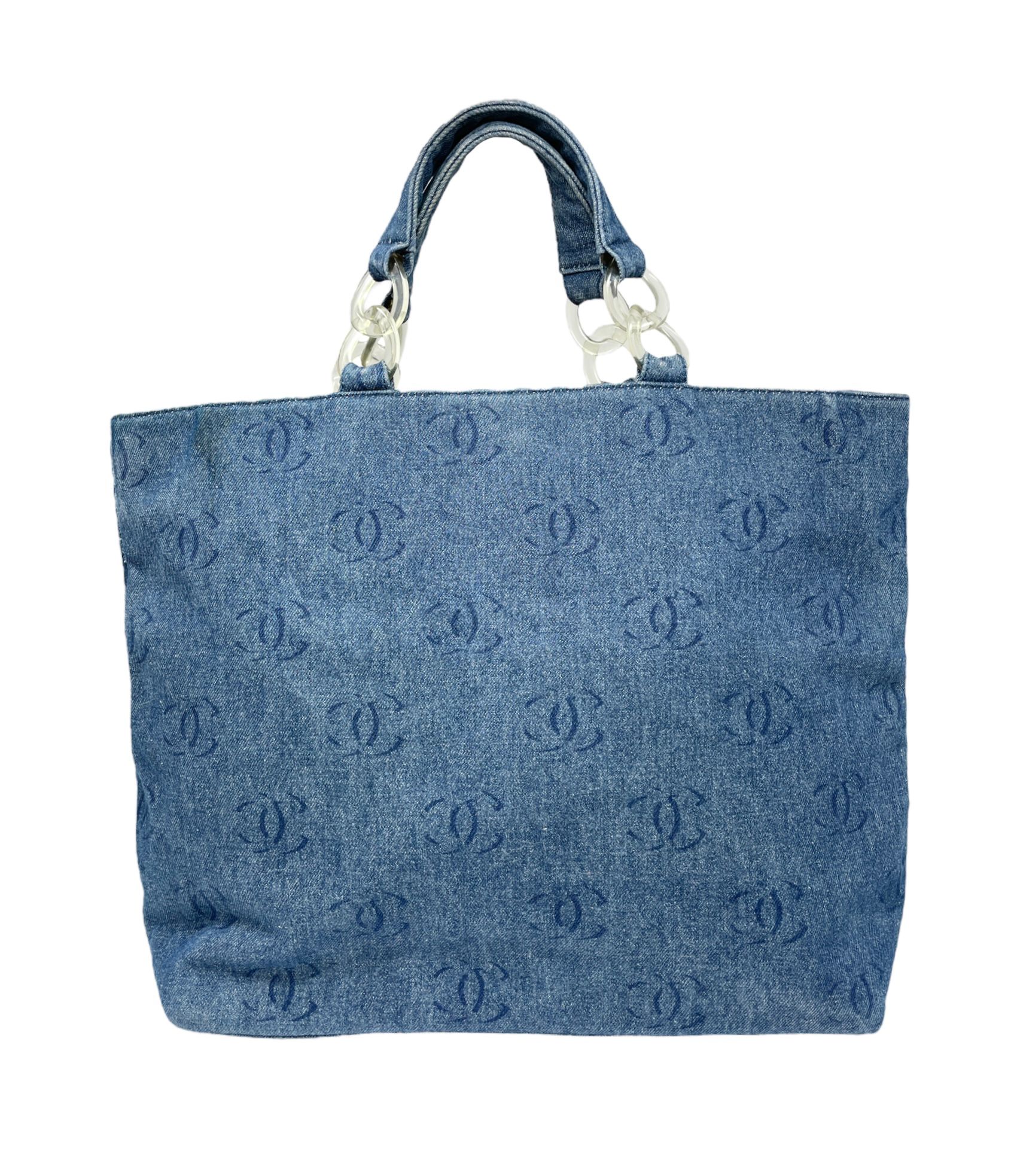 Chanel Blue Denim Logo Shoulder Bag - Image 2