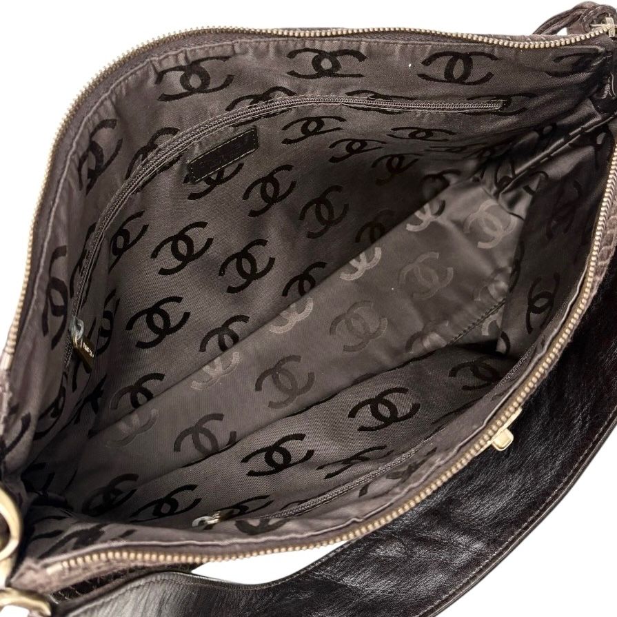 Chanel Brown Suede Quilted Shoulder Bag - Image 3