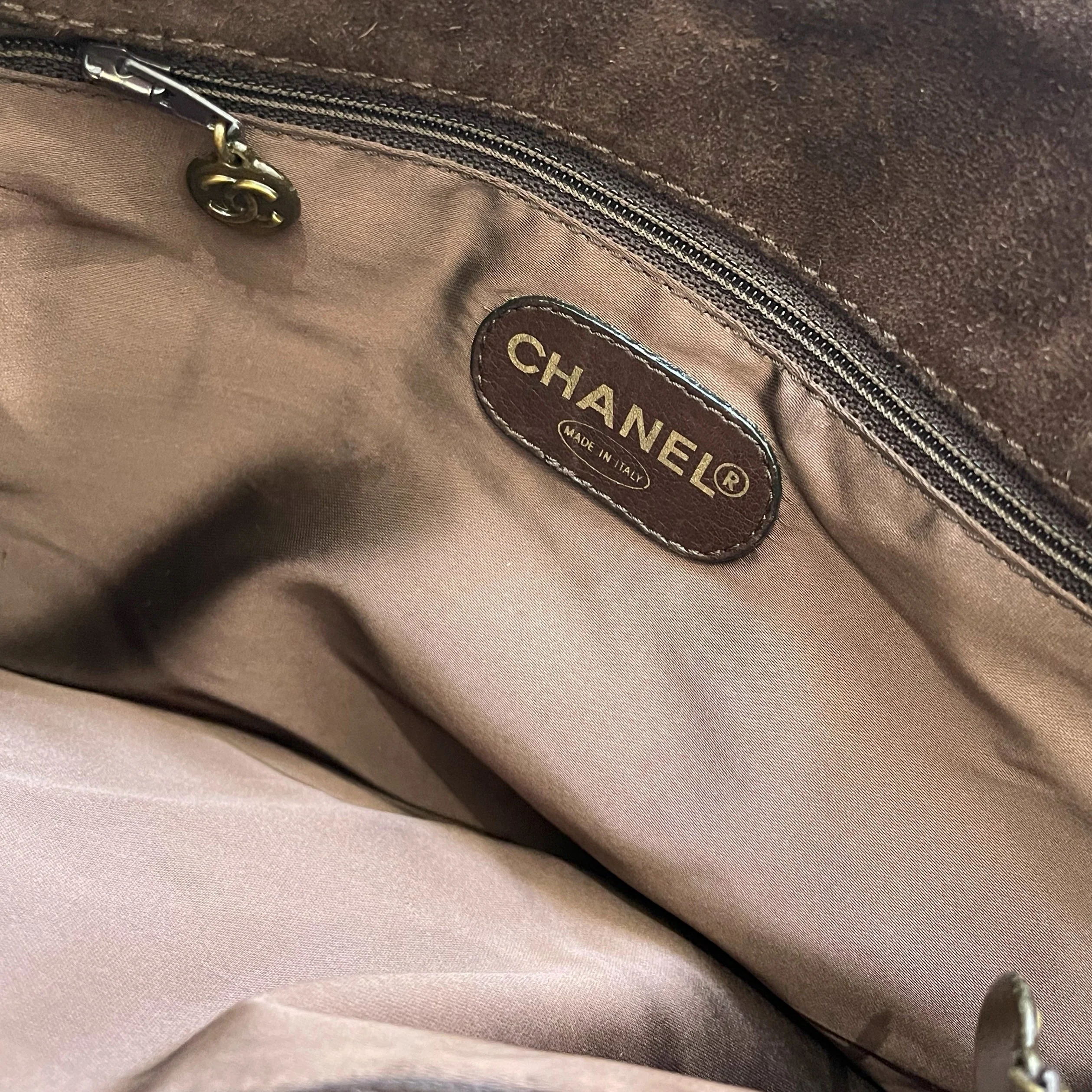 Chanel Brown Suede Shoulder Bag - Image 4