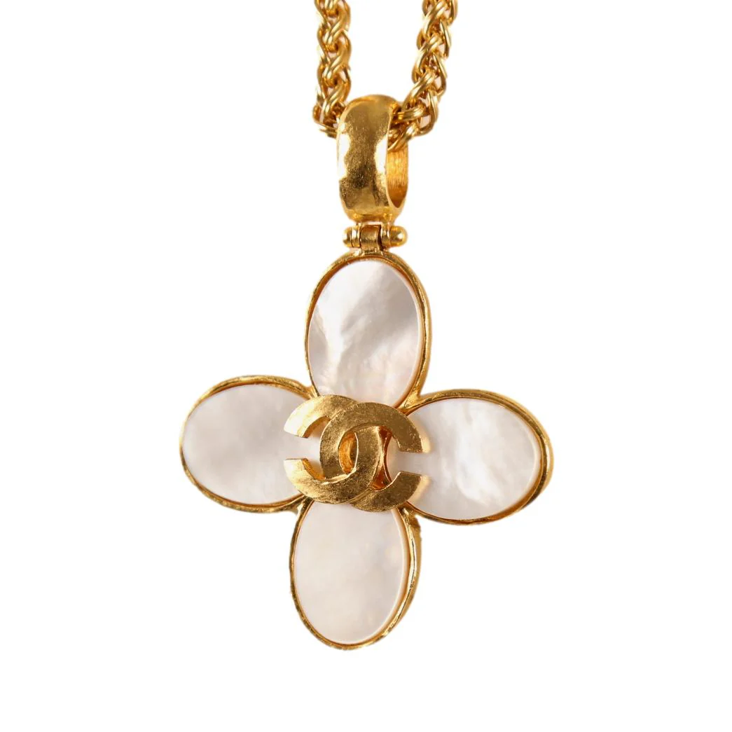 Chanel Gold Pearl Logo Chain - Image 2