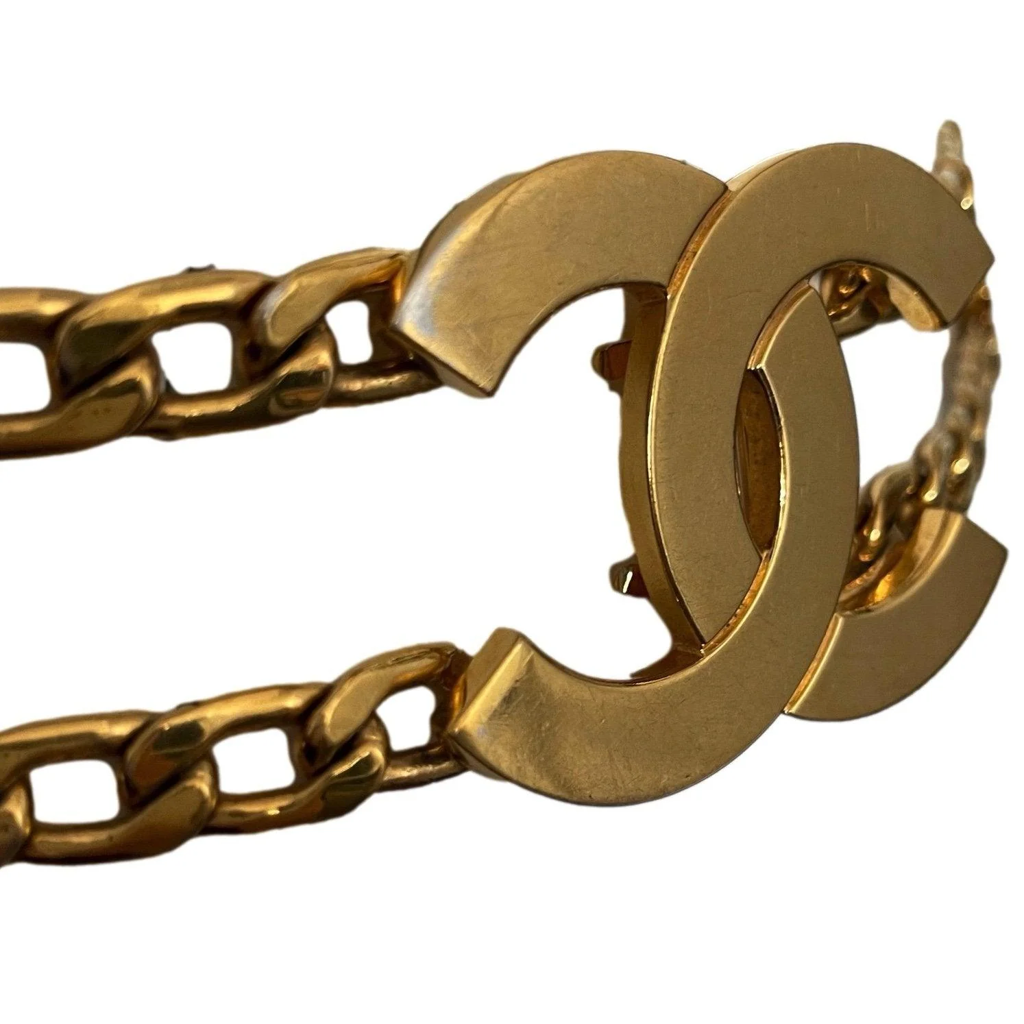Chanel Gold Jumbo Logo Link Belt - Image 4