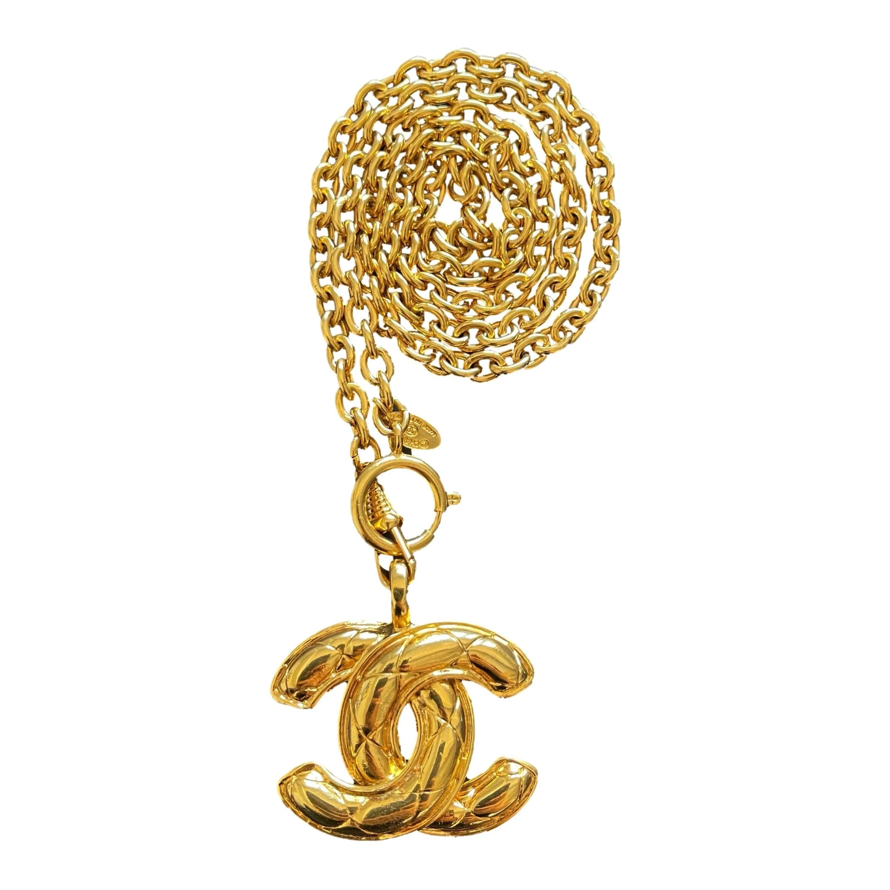 Chanel Gold Link Pendant Chain