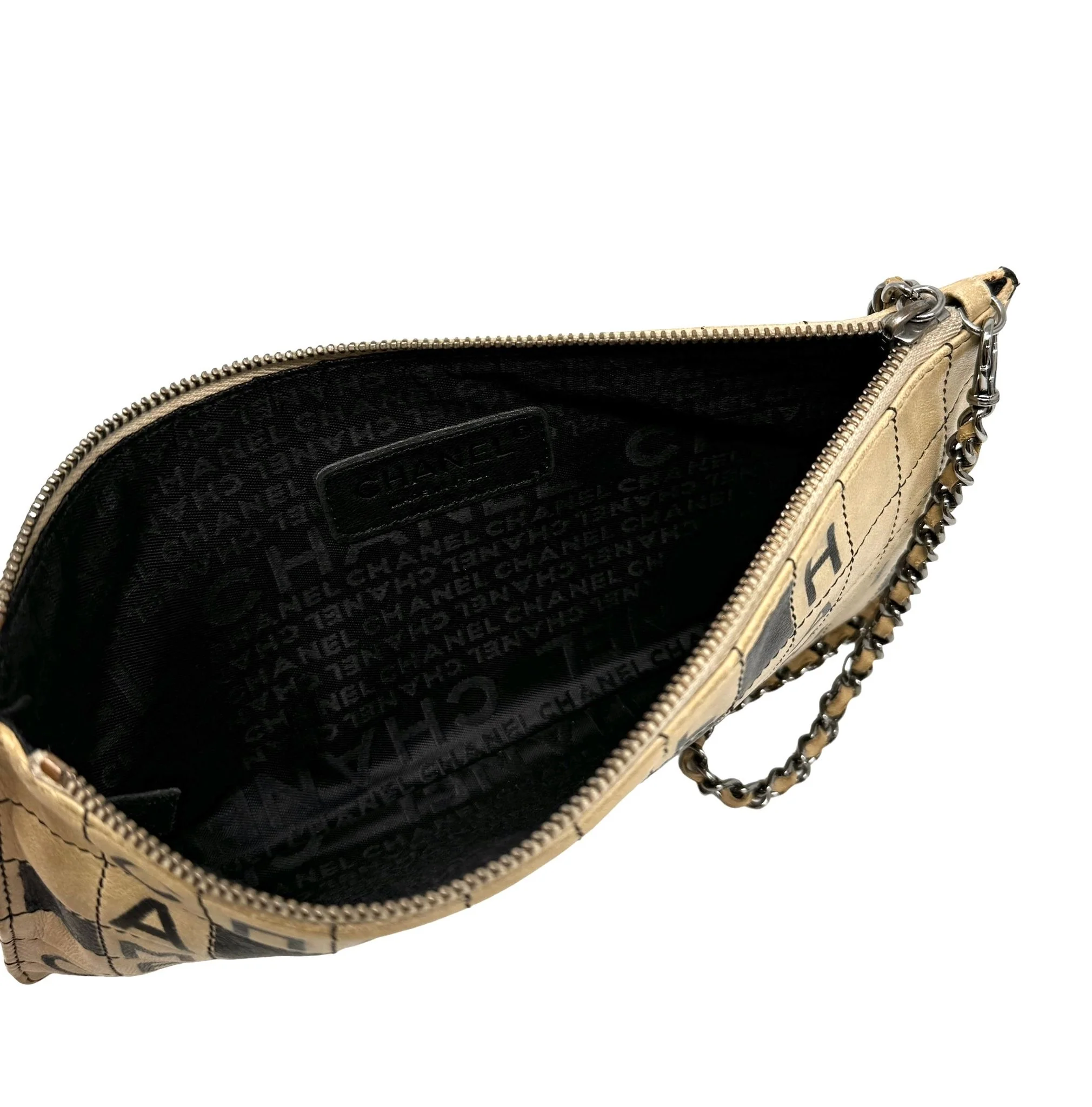 Chanel Leather Crossword Shoulder Bag - Image 3