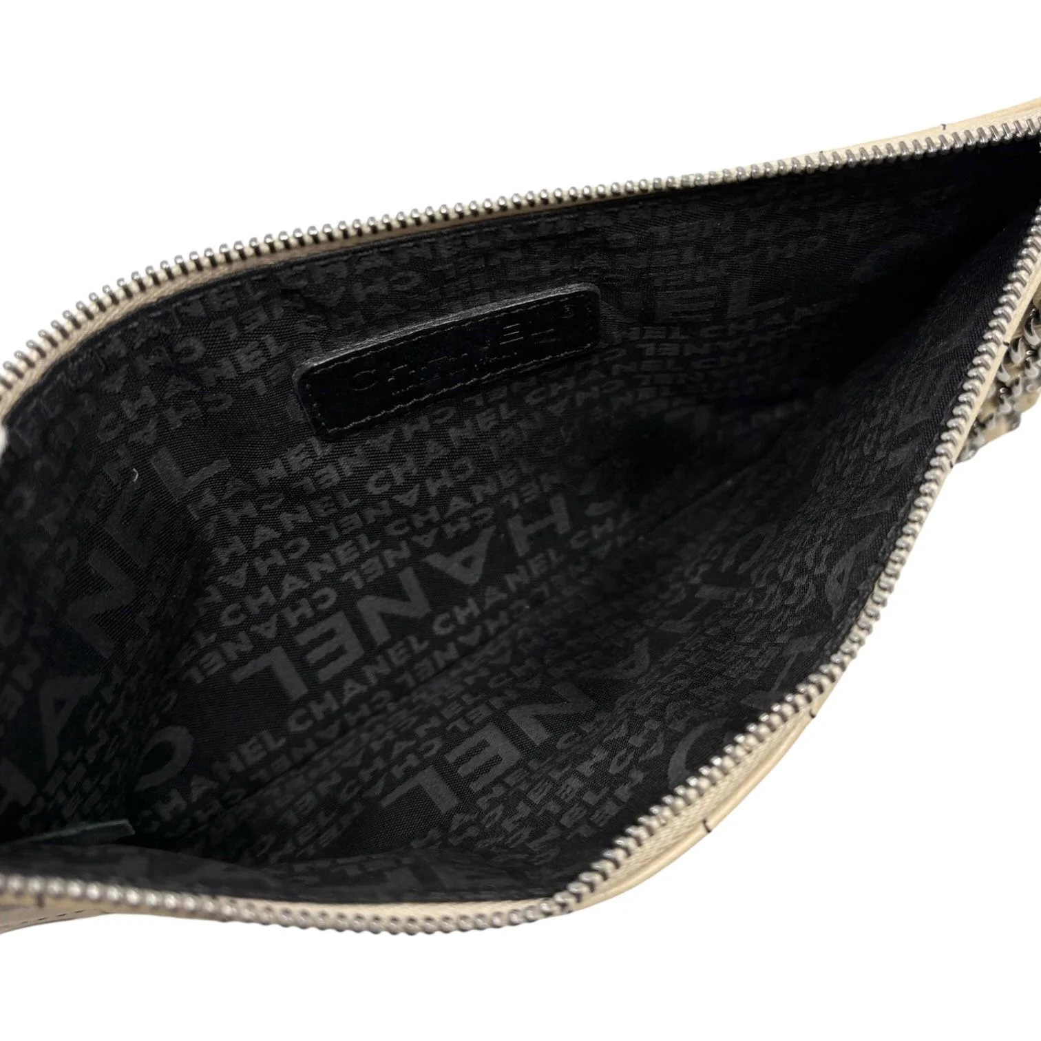 Chanel Leather Crossword Shoulder Bag - Image 3