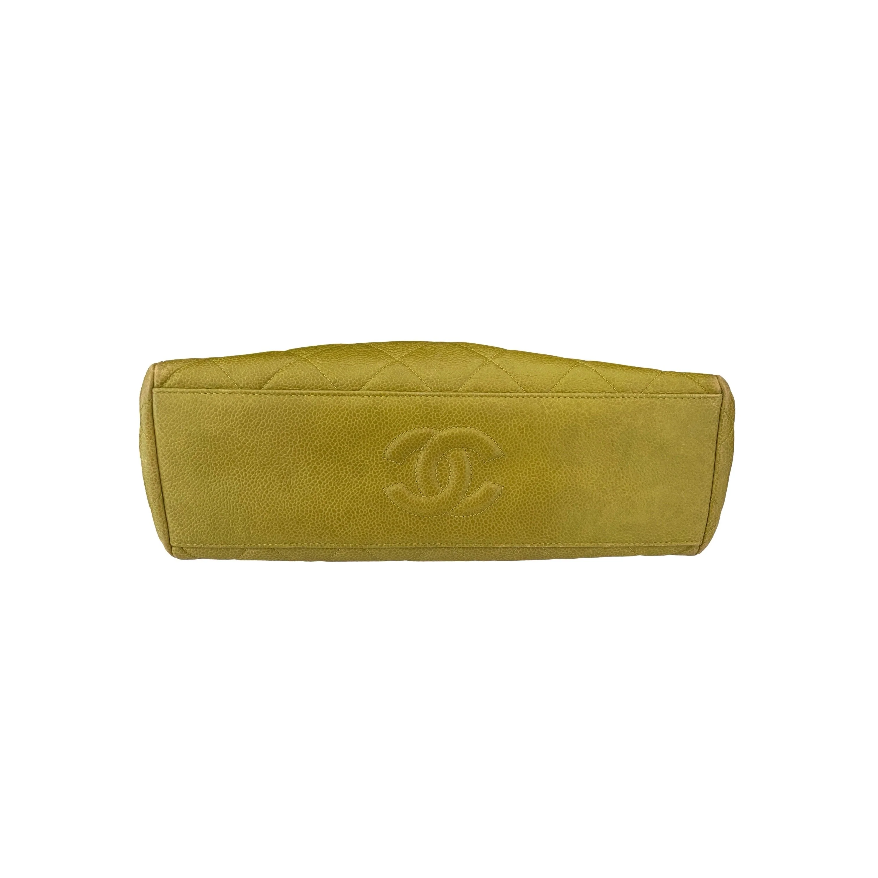 Chanel Lime Green Quilted Shoulder Bag - Image 3