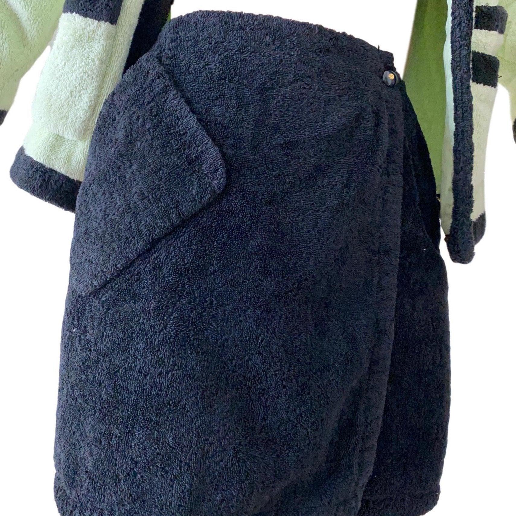 Chanel Lime Green Terry Cloth Set - Image 3