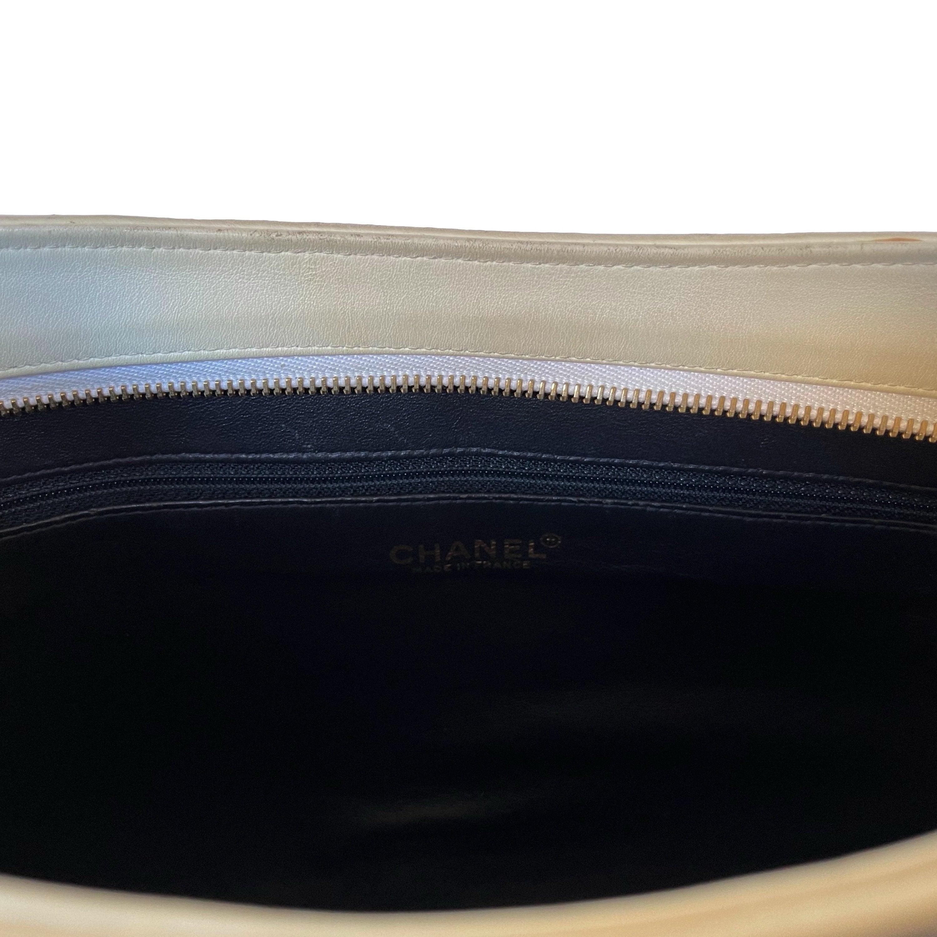 Chanel Navy Shoulder Bag - Image 5