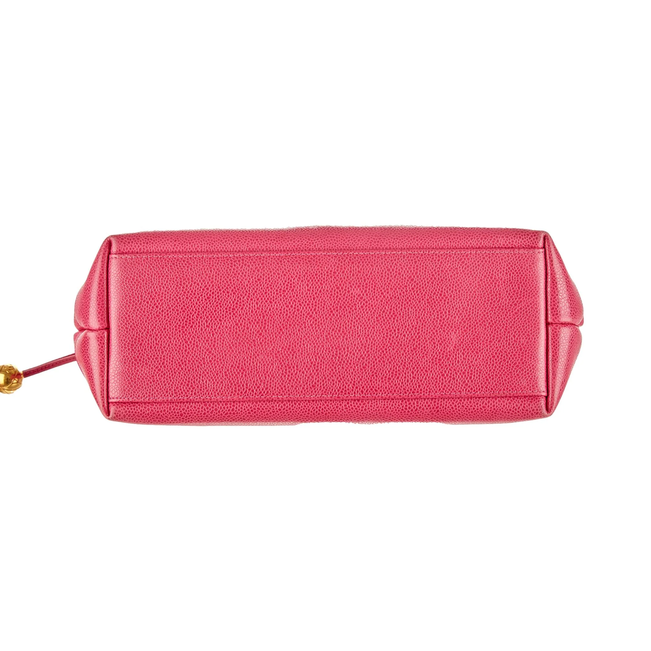 Chanel Pink Caviar Shoulder Bag - Image 4