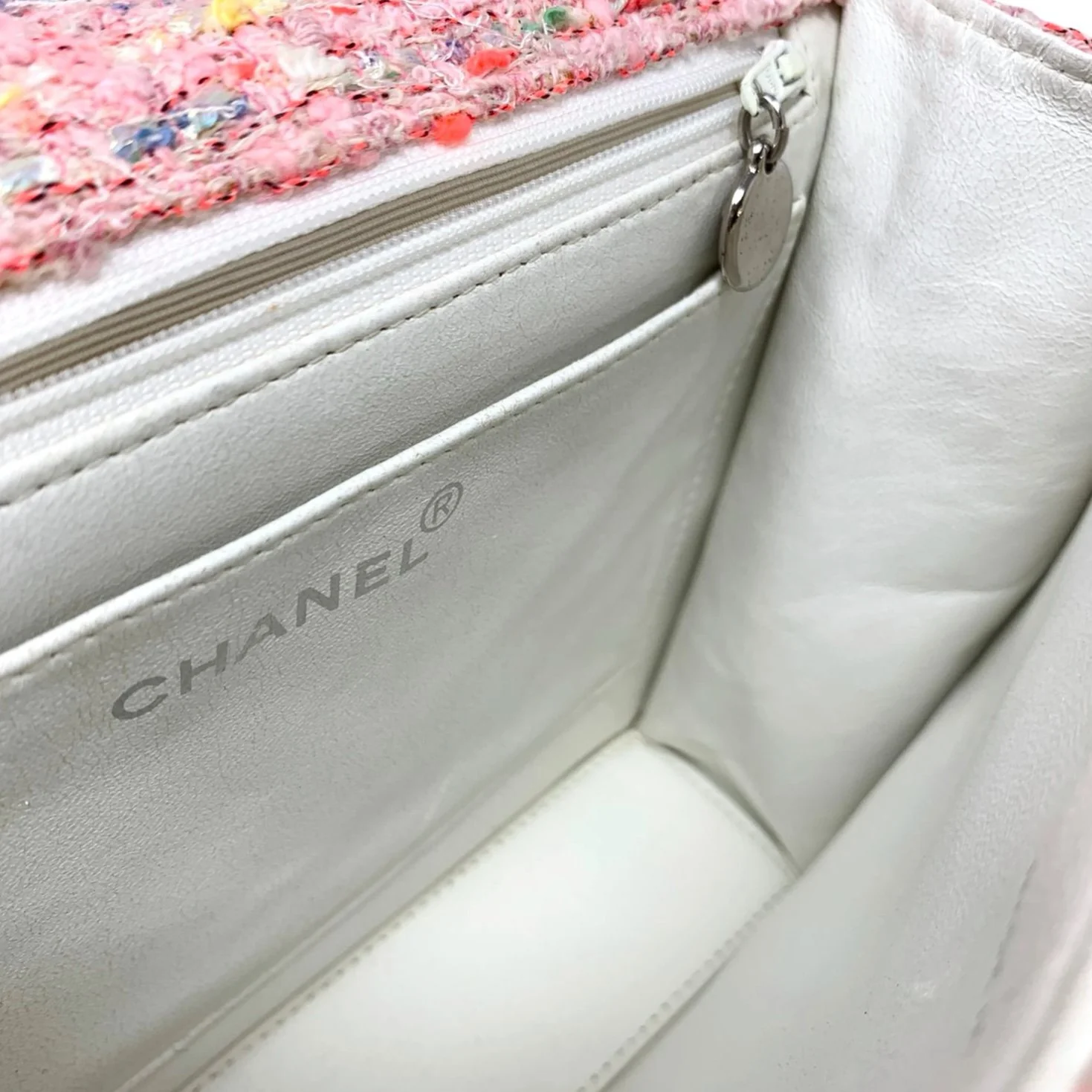 Chanel Pink Tweed Chain Bag - Image 3