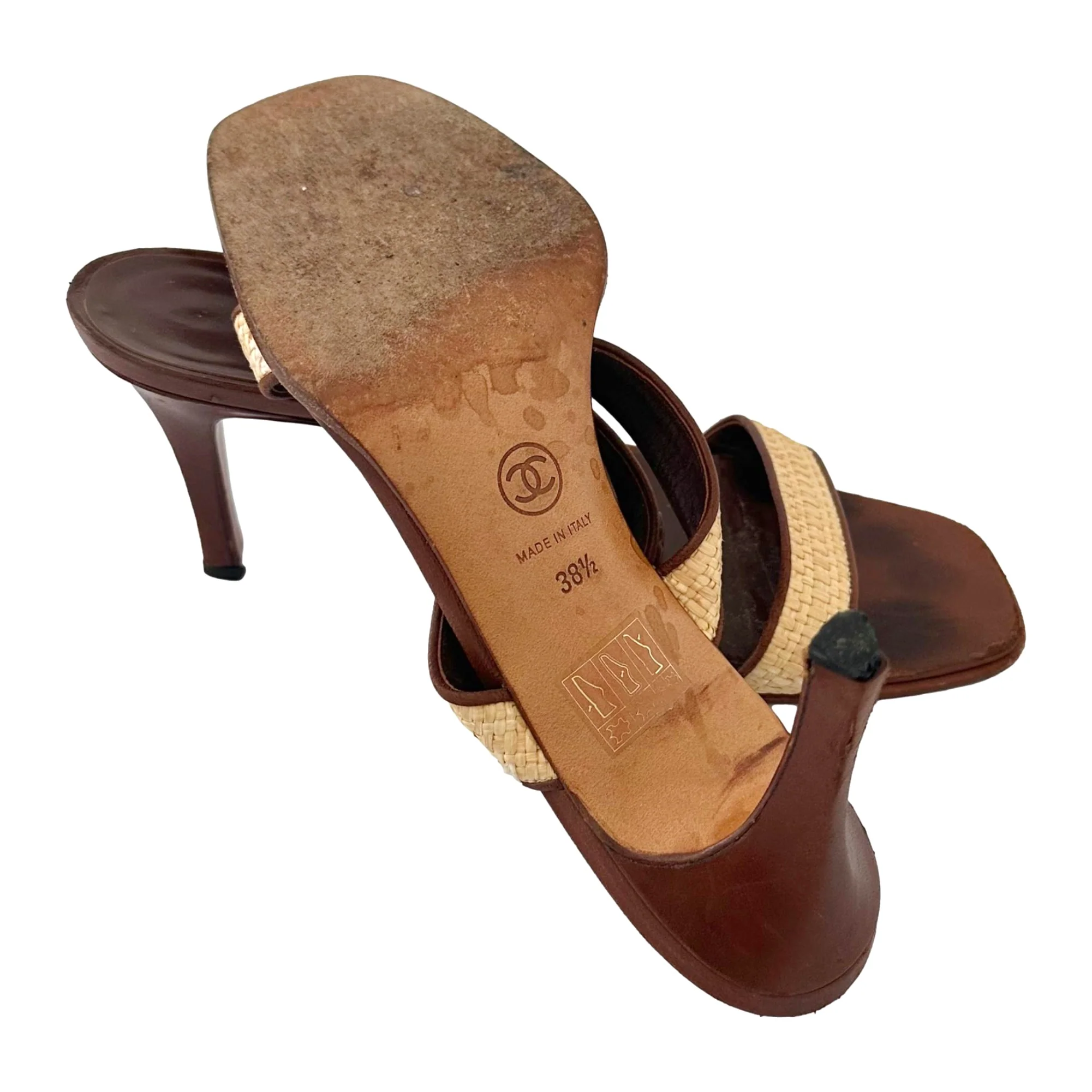 Chanel Rattan Summer Logo Heels - Image 3