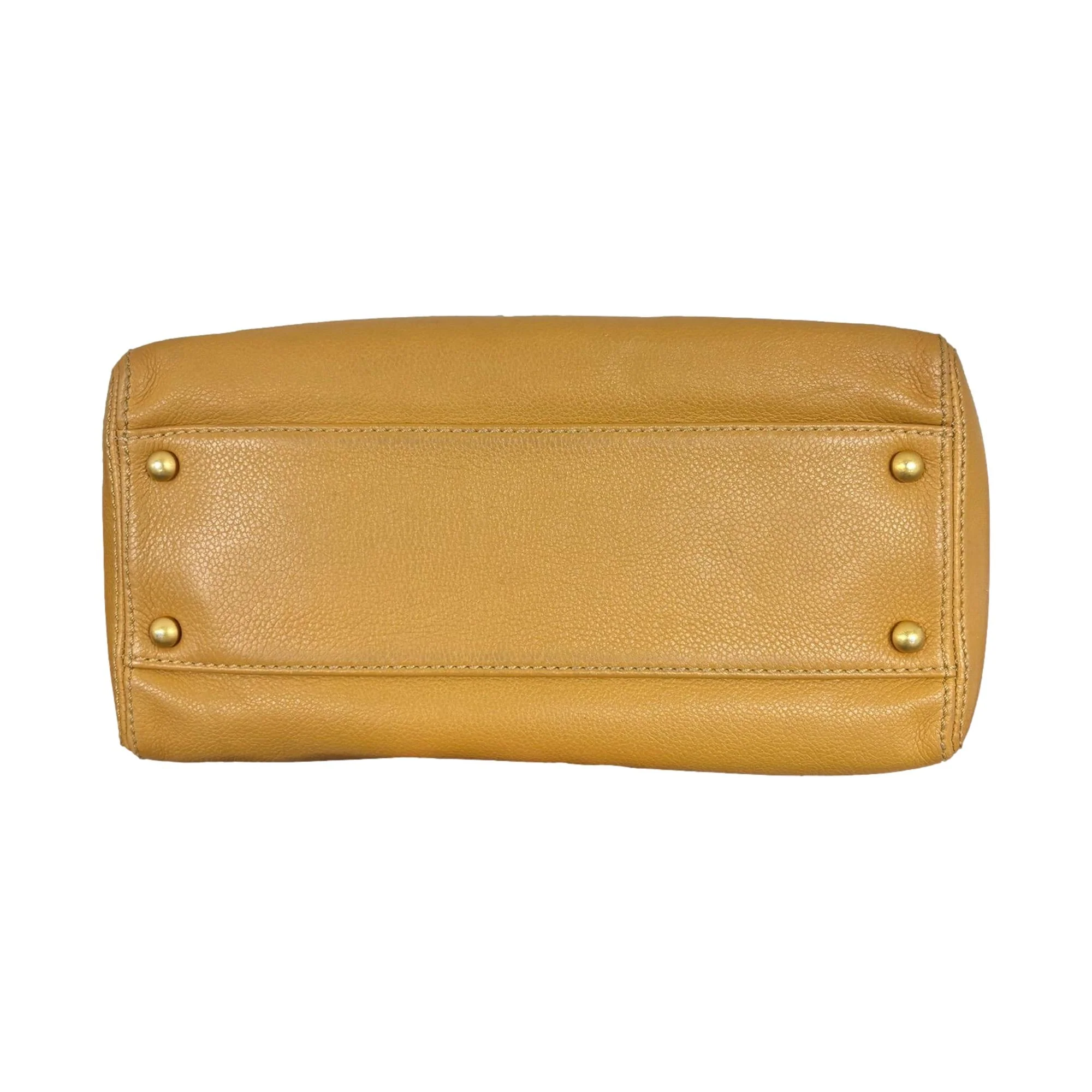 Chanel Tan Caviar Chain Shoulder Bag - Image 4