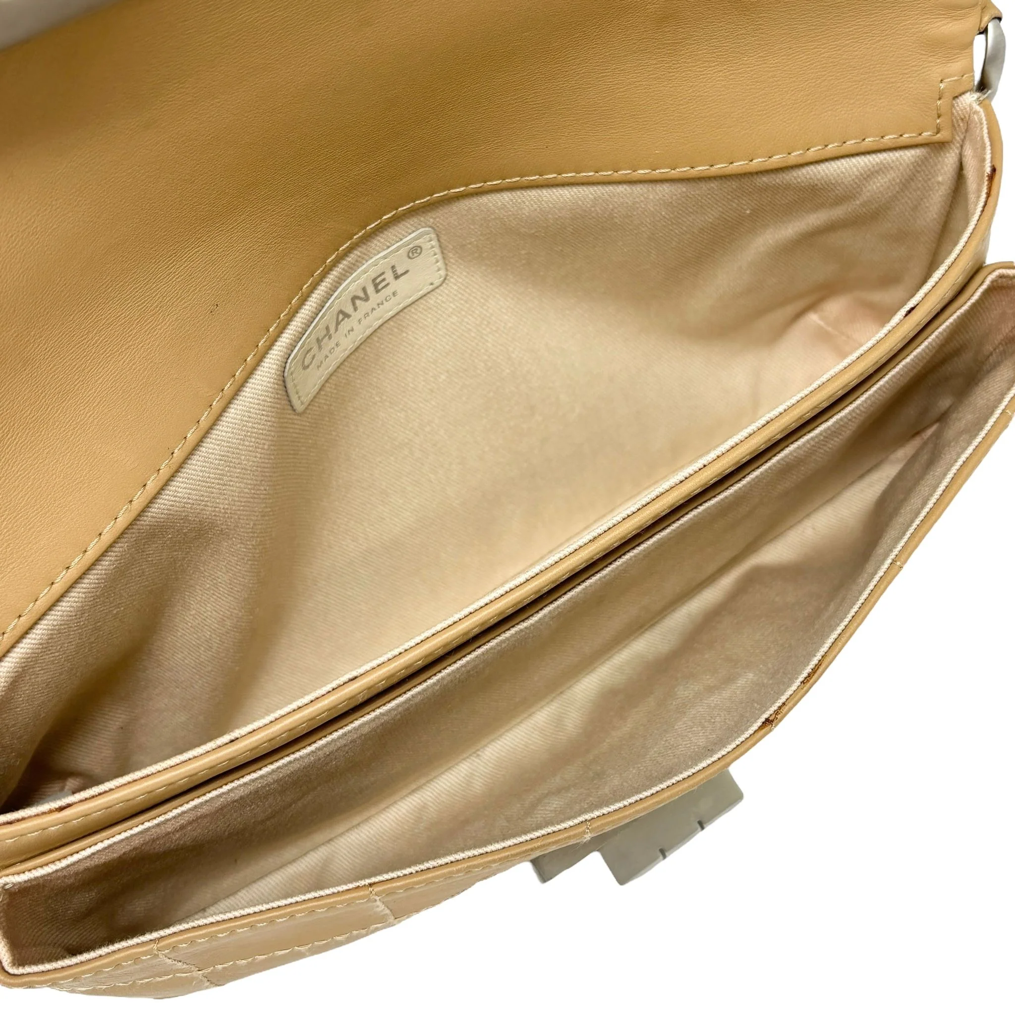 Chanel Tan Leather Quilted Shoulder Bag - Image 3