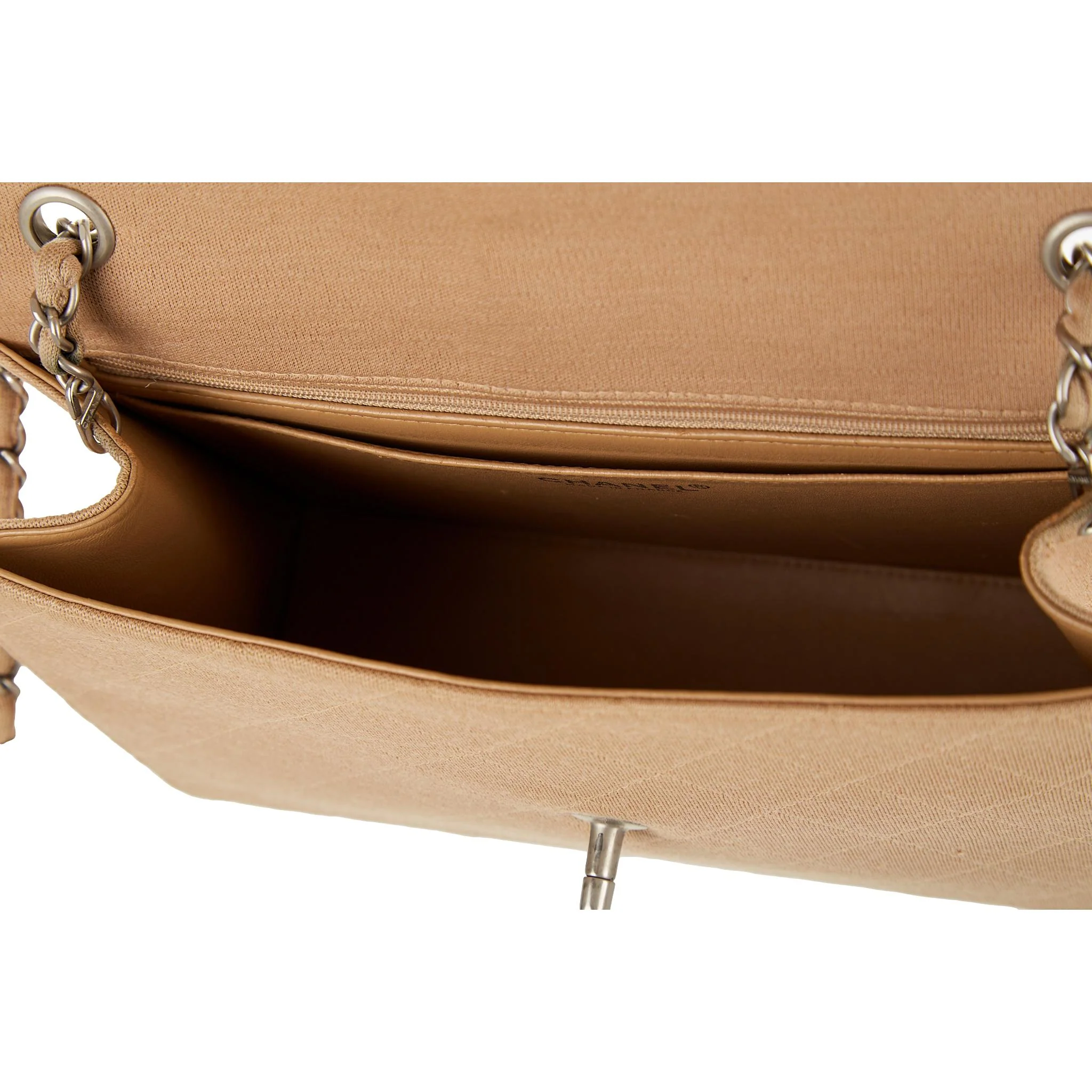 Chanel Beige Quilted Chain Flap Bag - Image 4