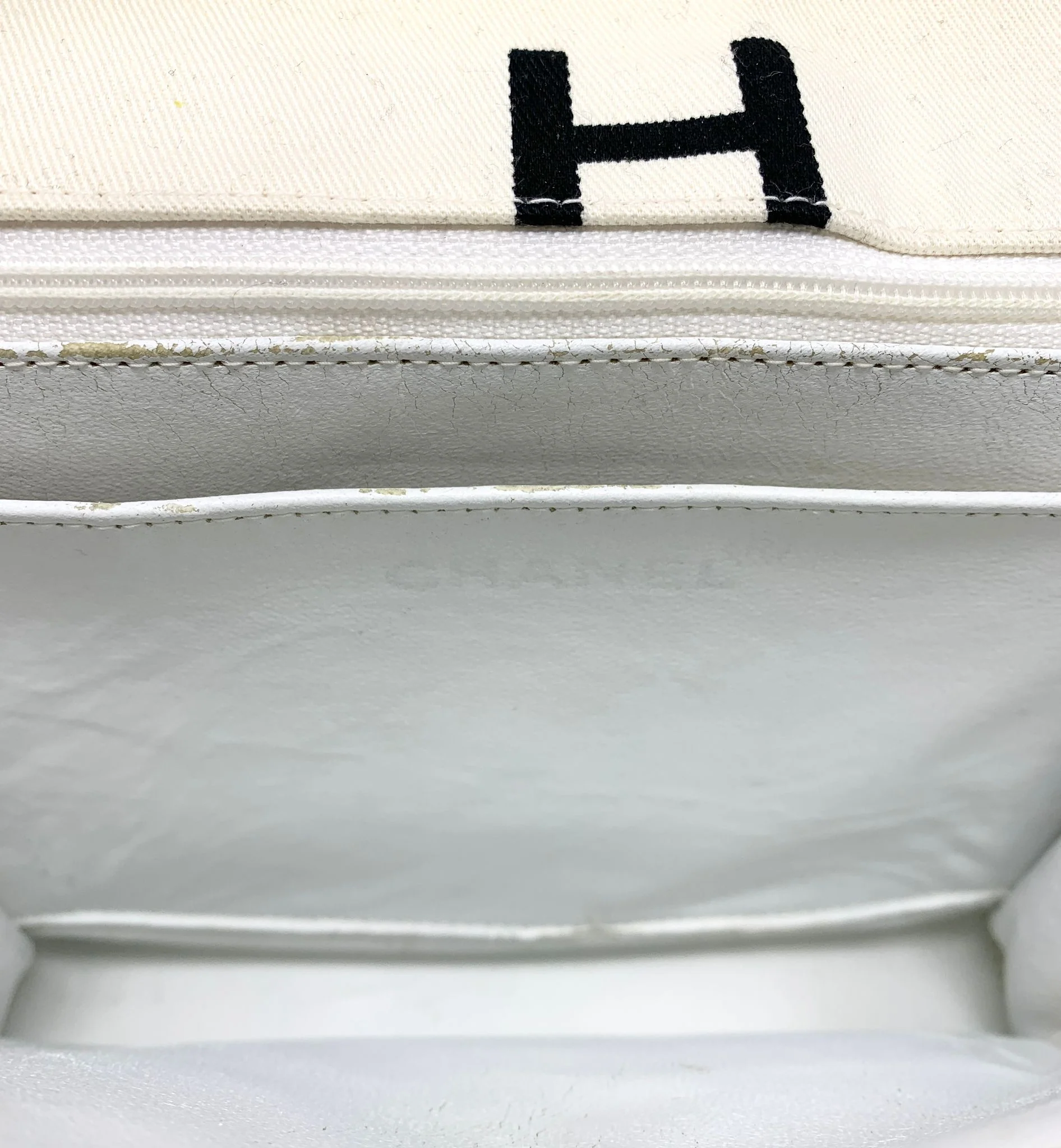 Chanel White Canvas Logo Top Handle Bag - Image 3