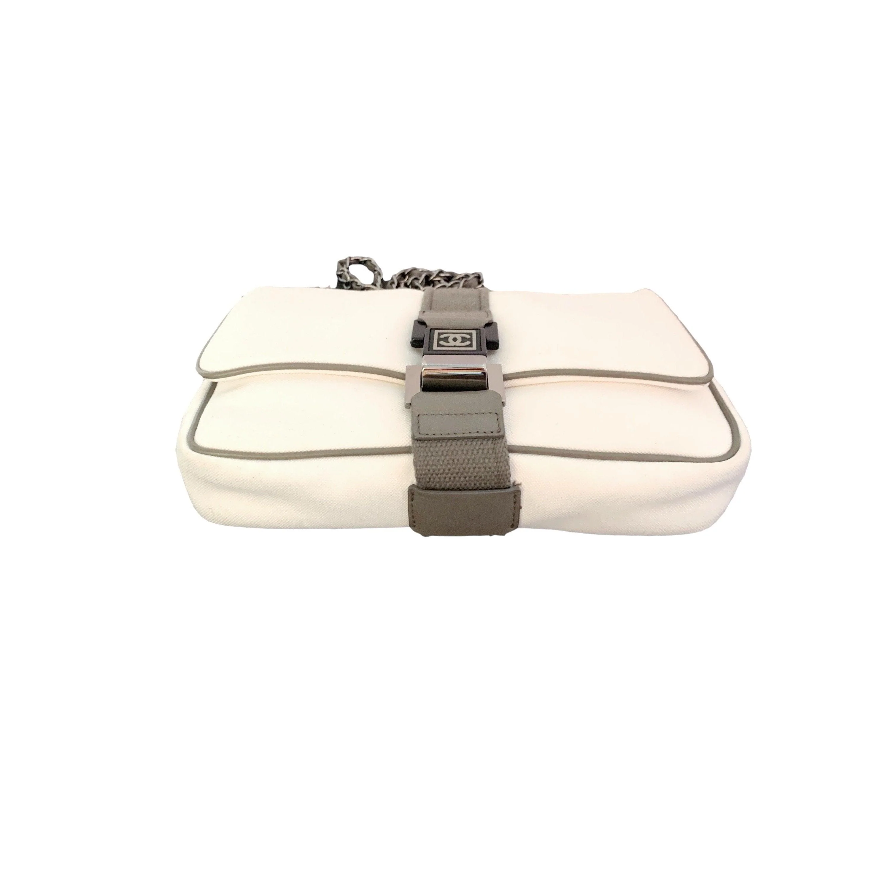 Chanel White Canvas Sport Flap Bag - Image 2