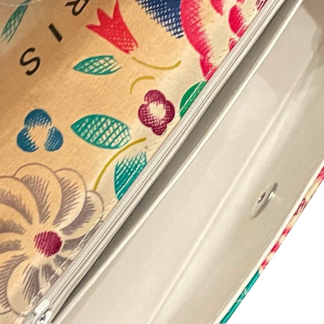Chanel White Floral Canvas Flap Bag - Image 7