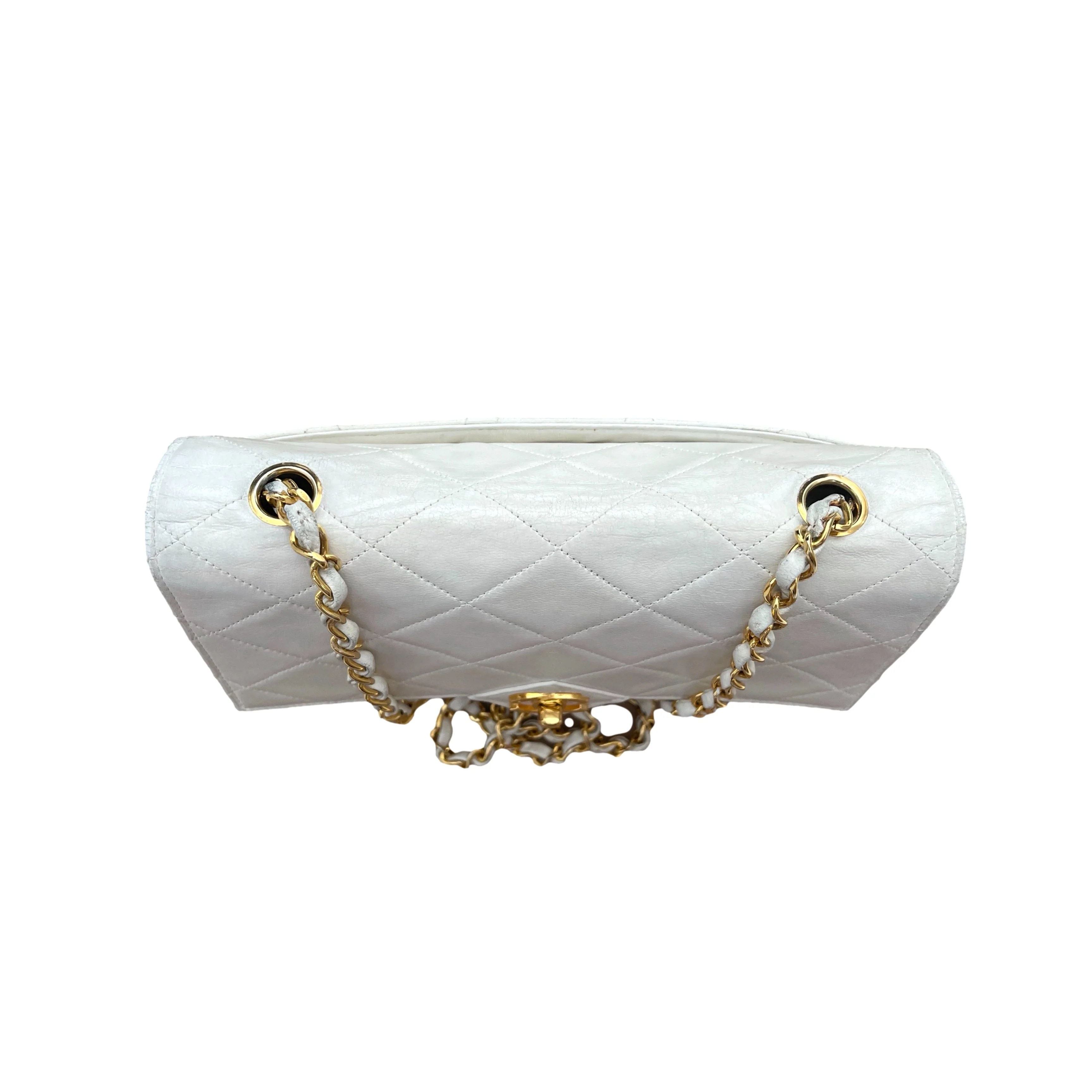 Chanel White Lambskin Flap Bag - Image 4