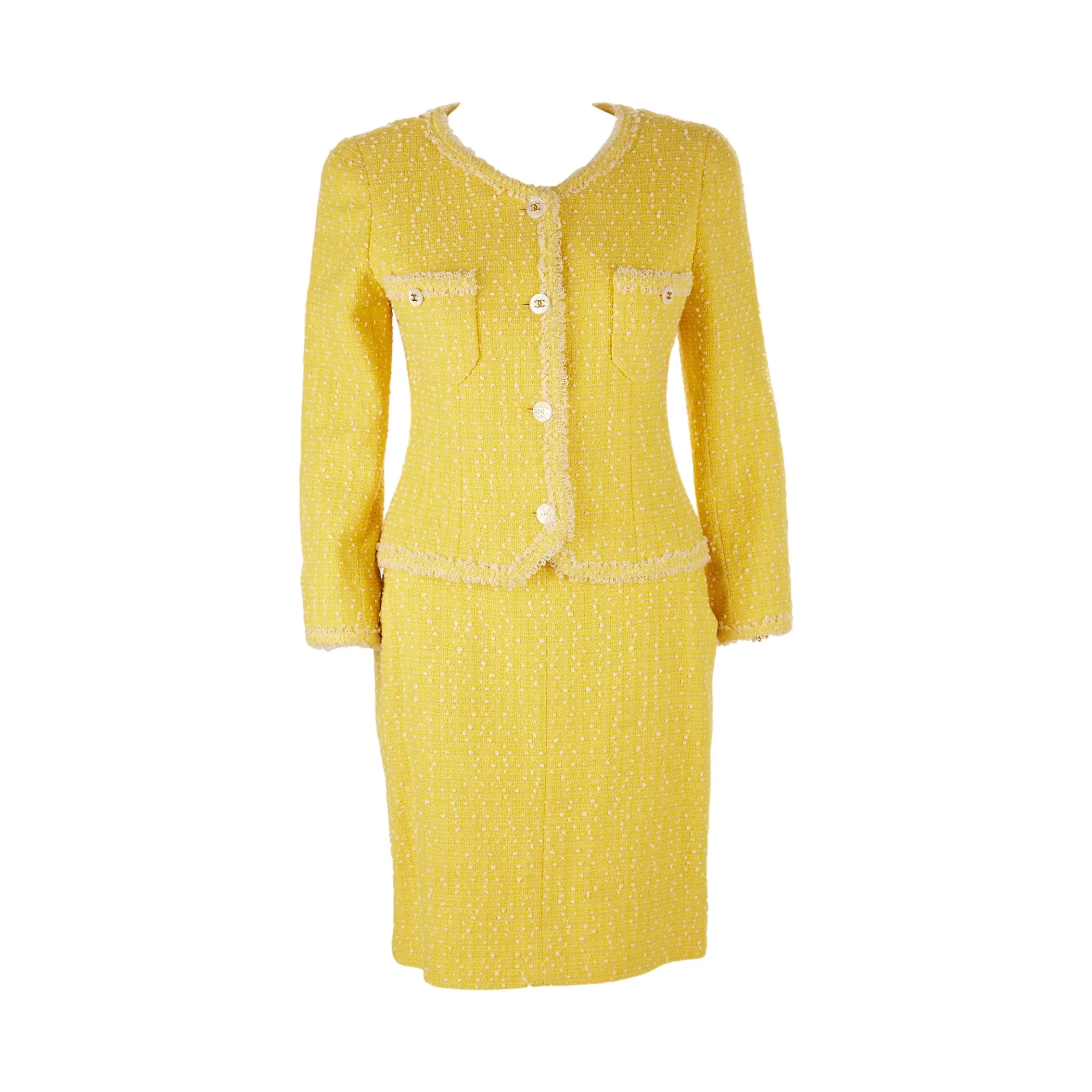 Chanel Yellow Cropped Blazer Skirt Set - Image 2