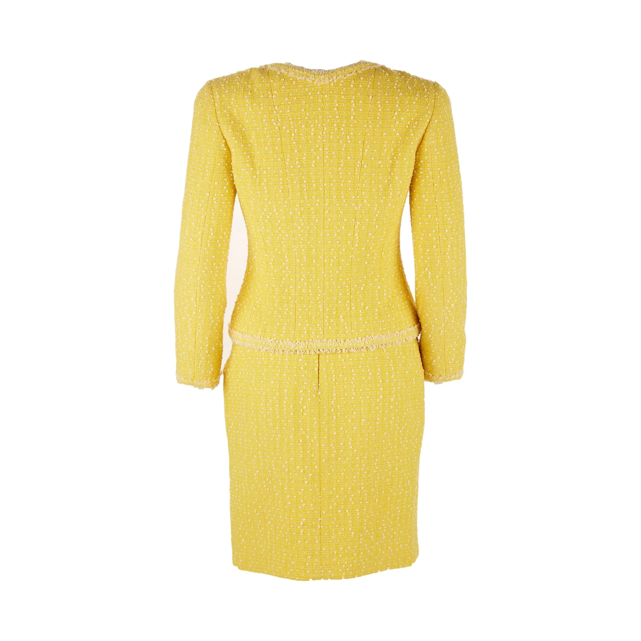 Chanel Yellow Cropped Blazer Skirt Set - Image 3