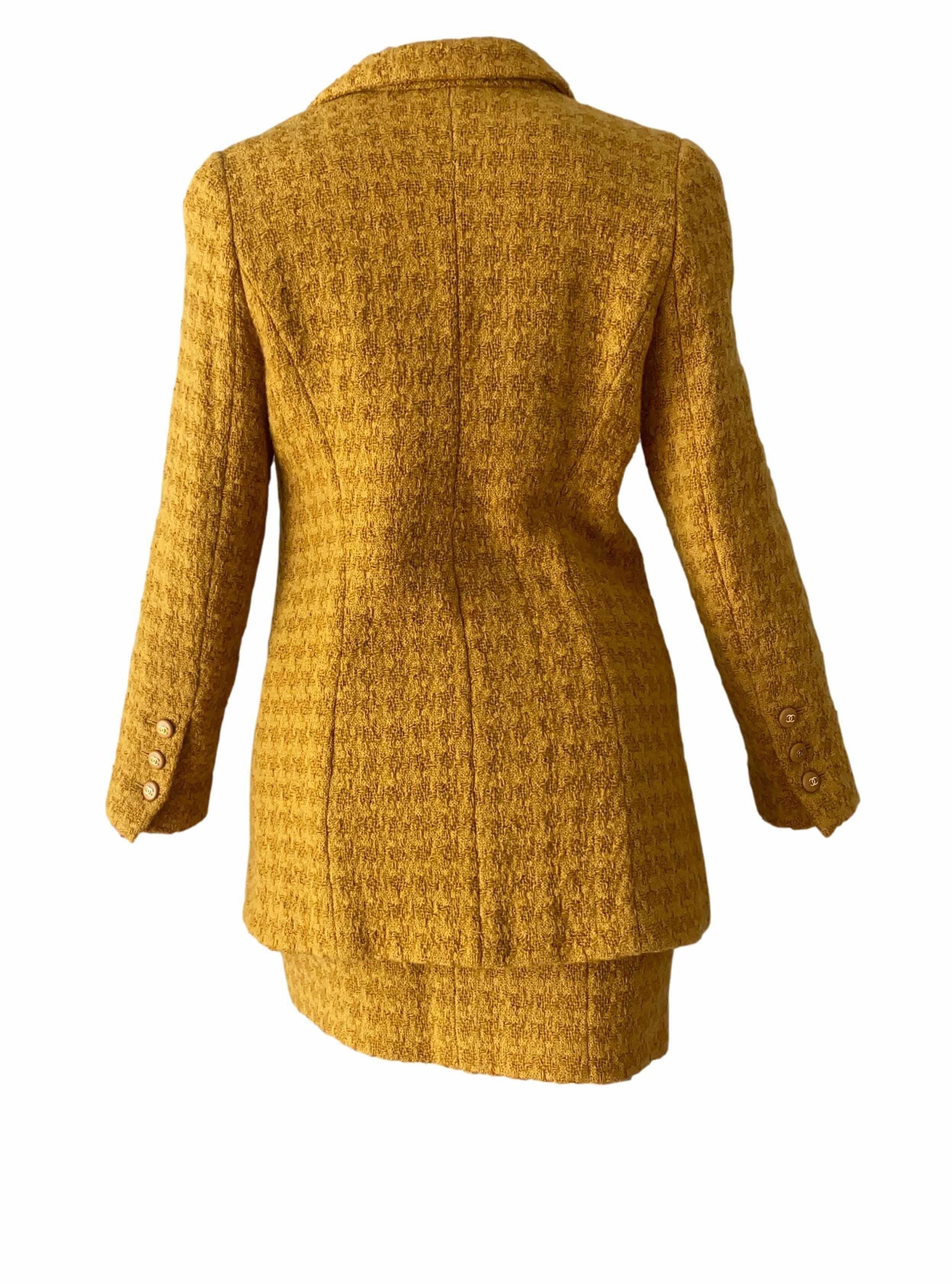 Chanel Yellow Tweed Skirt Set - Image 2