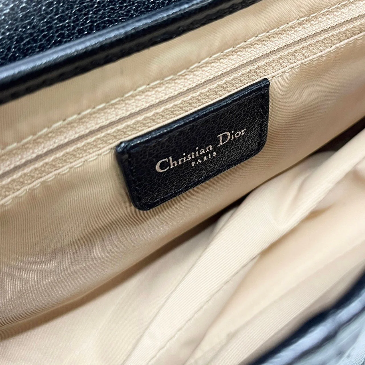Dior Black Contrast Stitch Leather Saddle Bag - Image 3