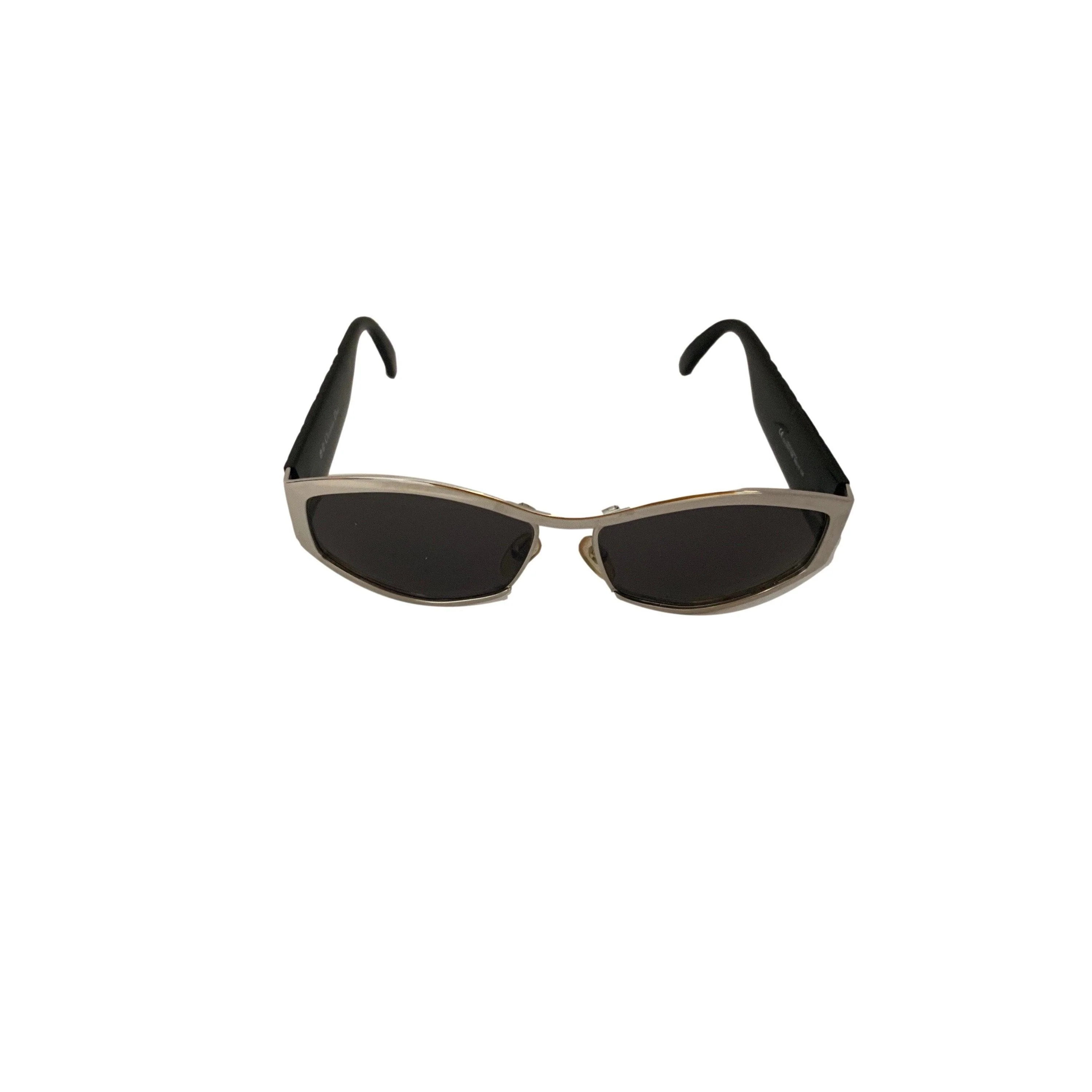Dior Black Quilted Side Logo Sunglasses - Image 3