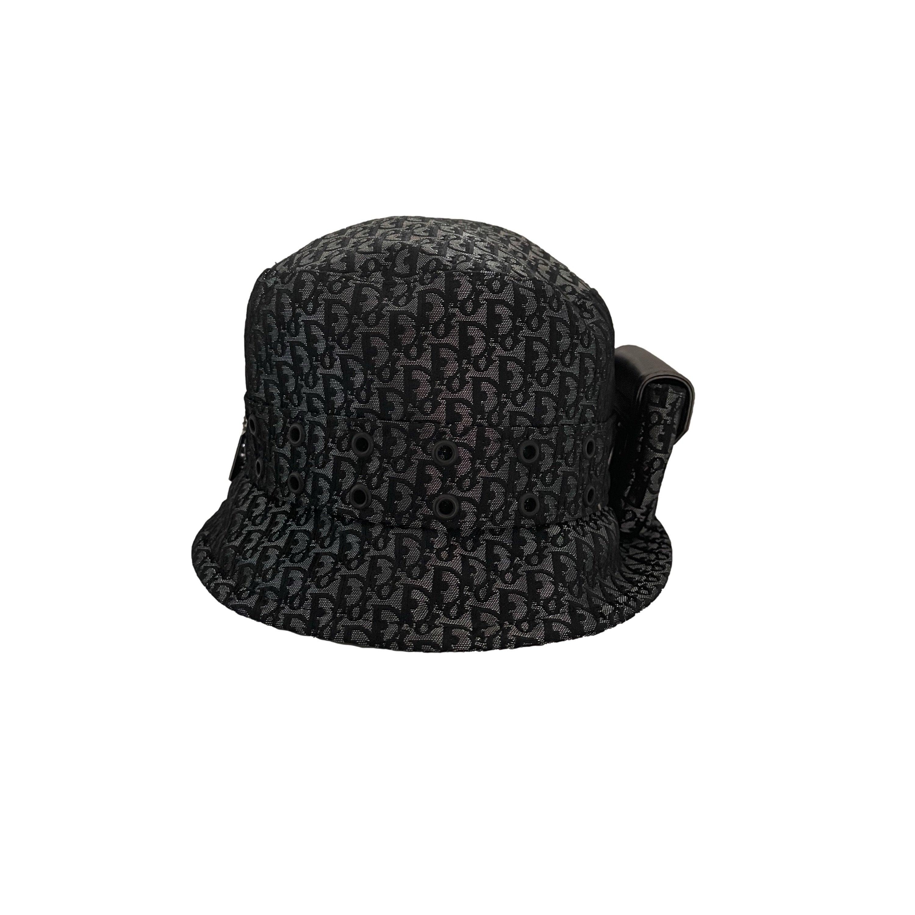 Dior Grey Monogram Pocket Bucket Hat - Image 3