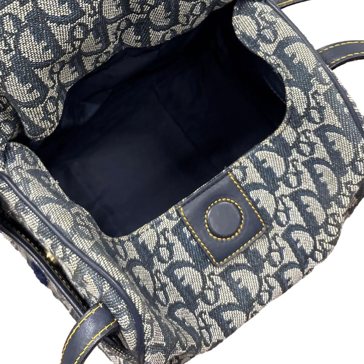 Dior Navy Logo Shoulder Bag - Image 4