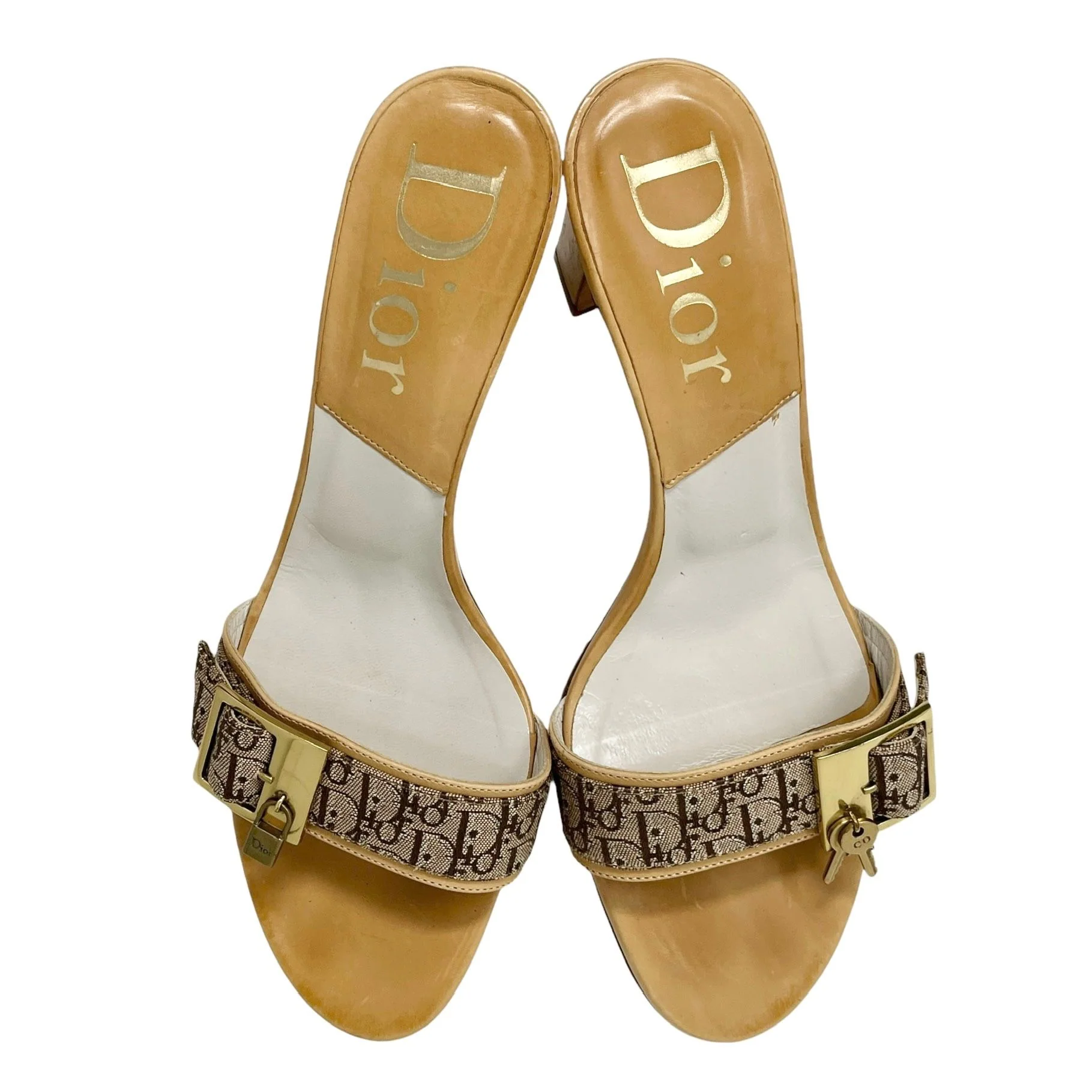 Dior Tan Logo Buckle Heels - Image 4