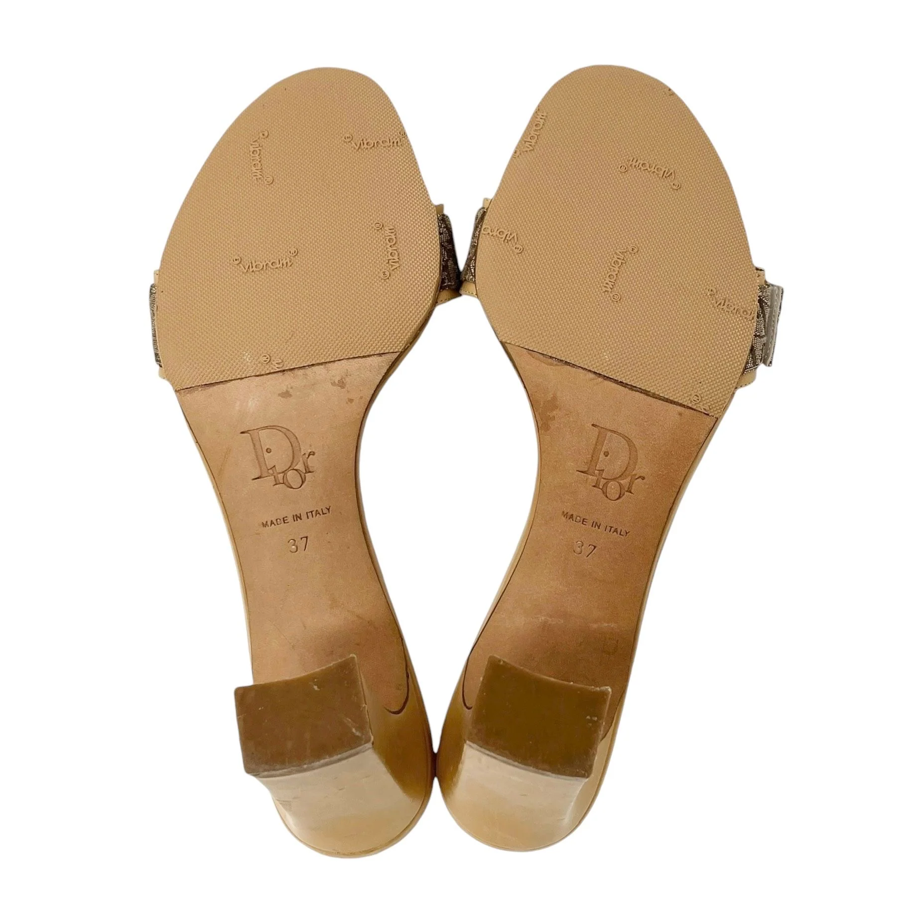 Dior Tan Logo Buckle Heels - Image 5