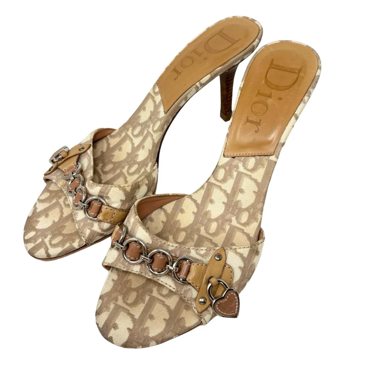 Dior Tan Logo Heart Lock Heels - Image 3