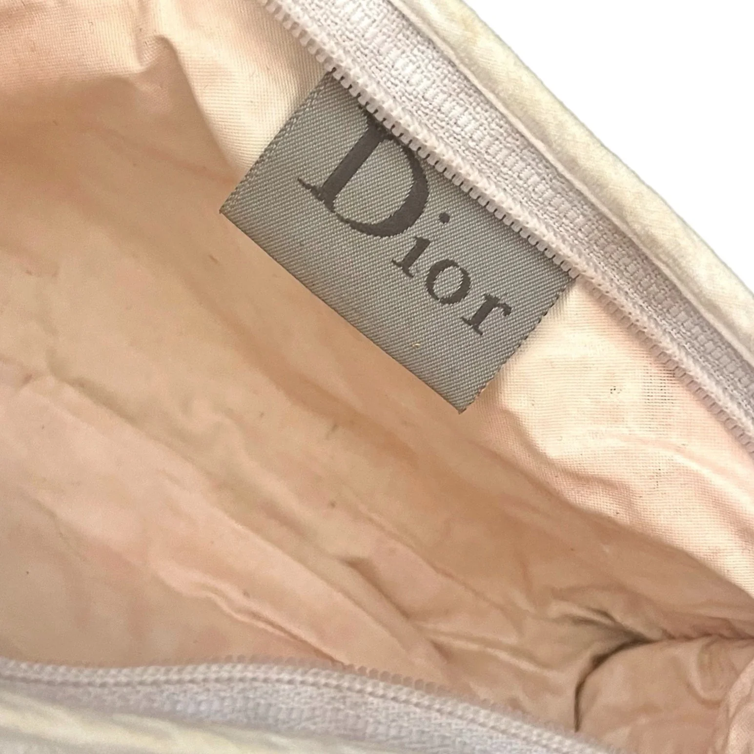 Dior White Terry Cloth Pouch - Image 3