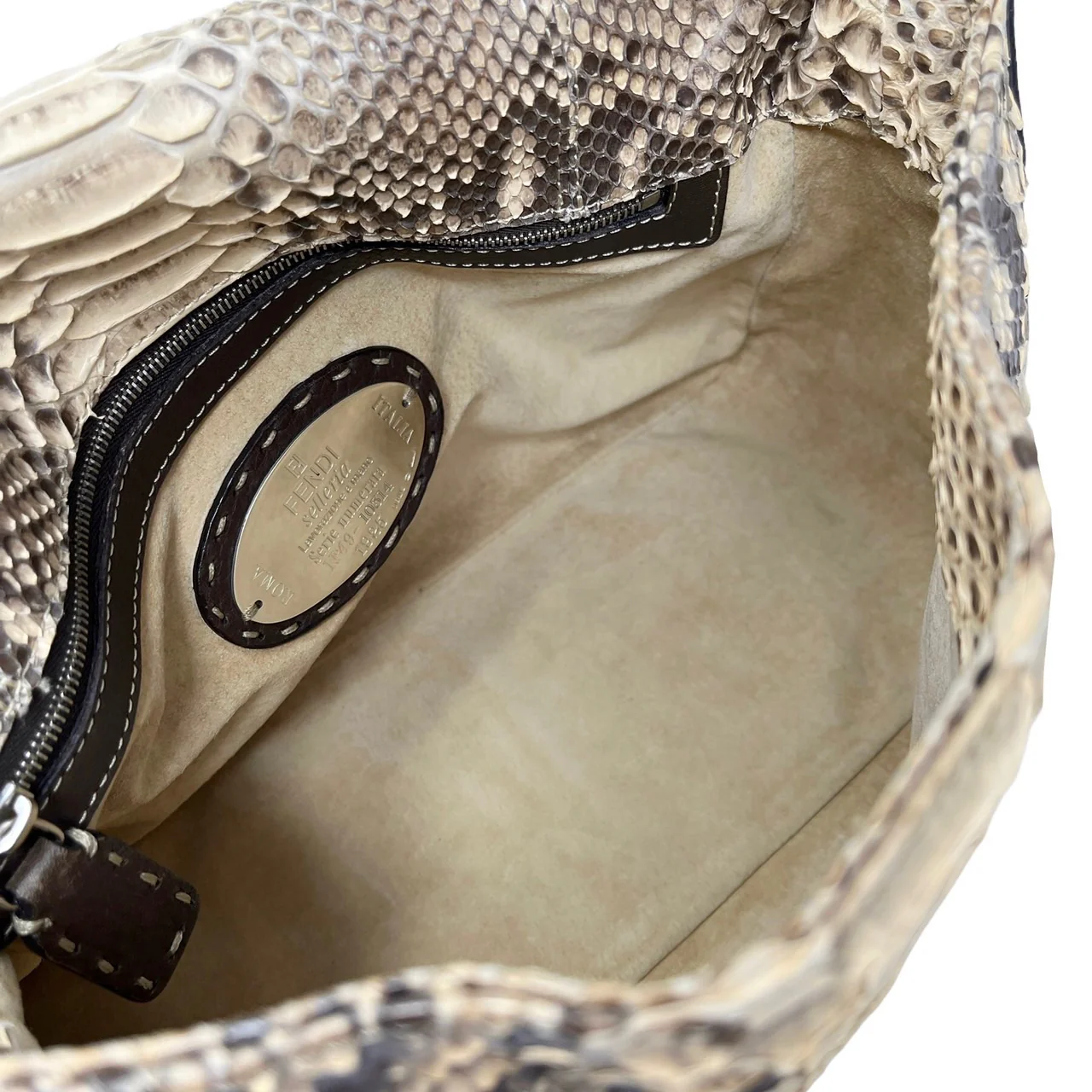 Fendi Beige Snakeskin Shoulder Bag - Image 3