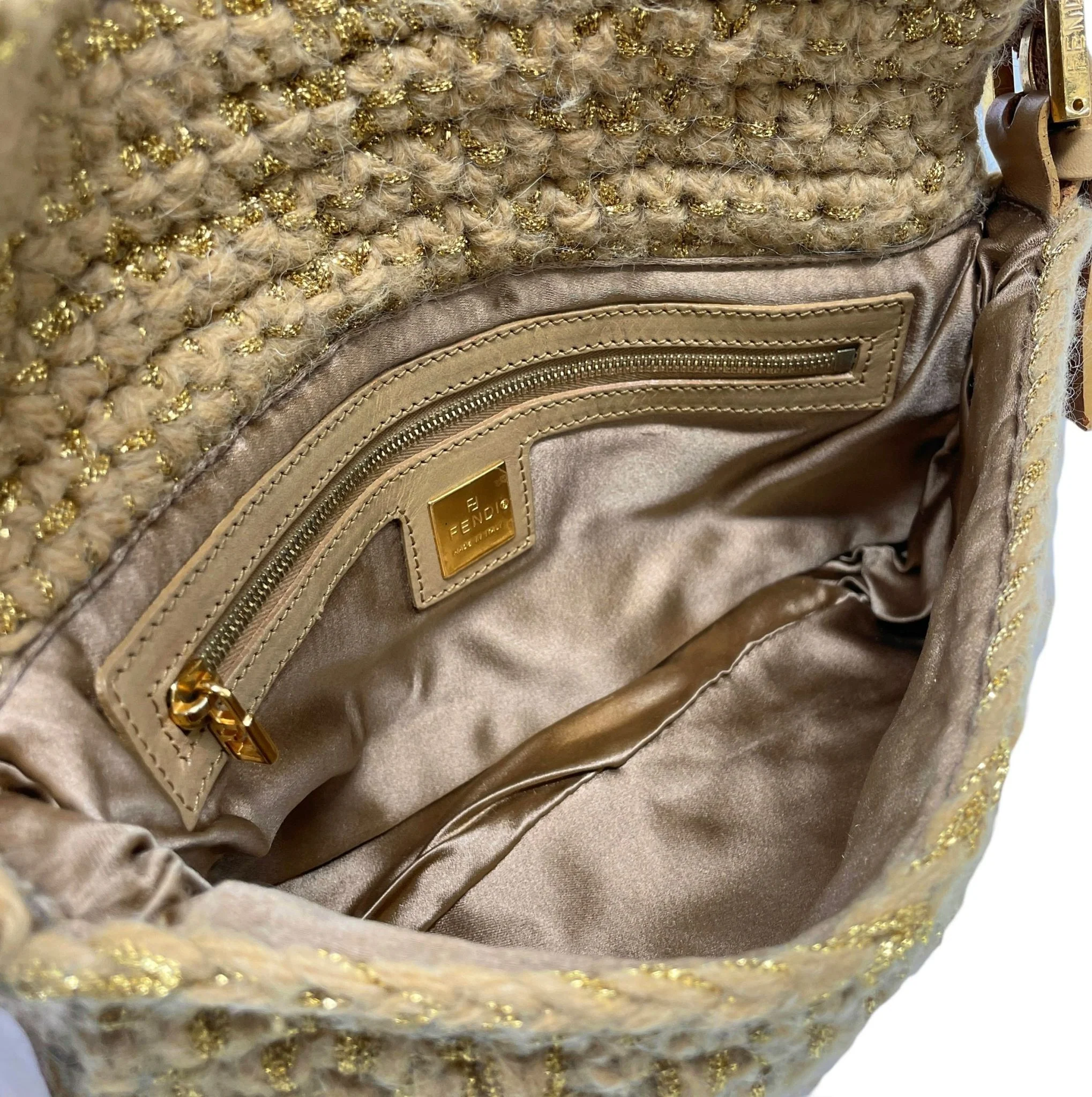 Fendi Beige Wool Baguette Bag - Image 3
