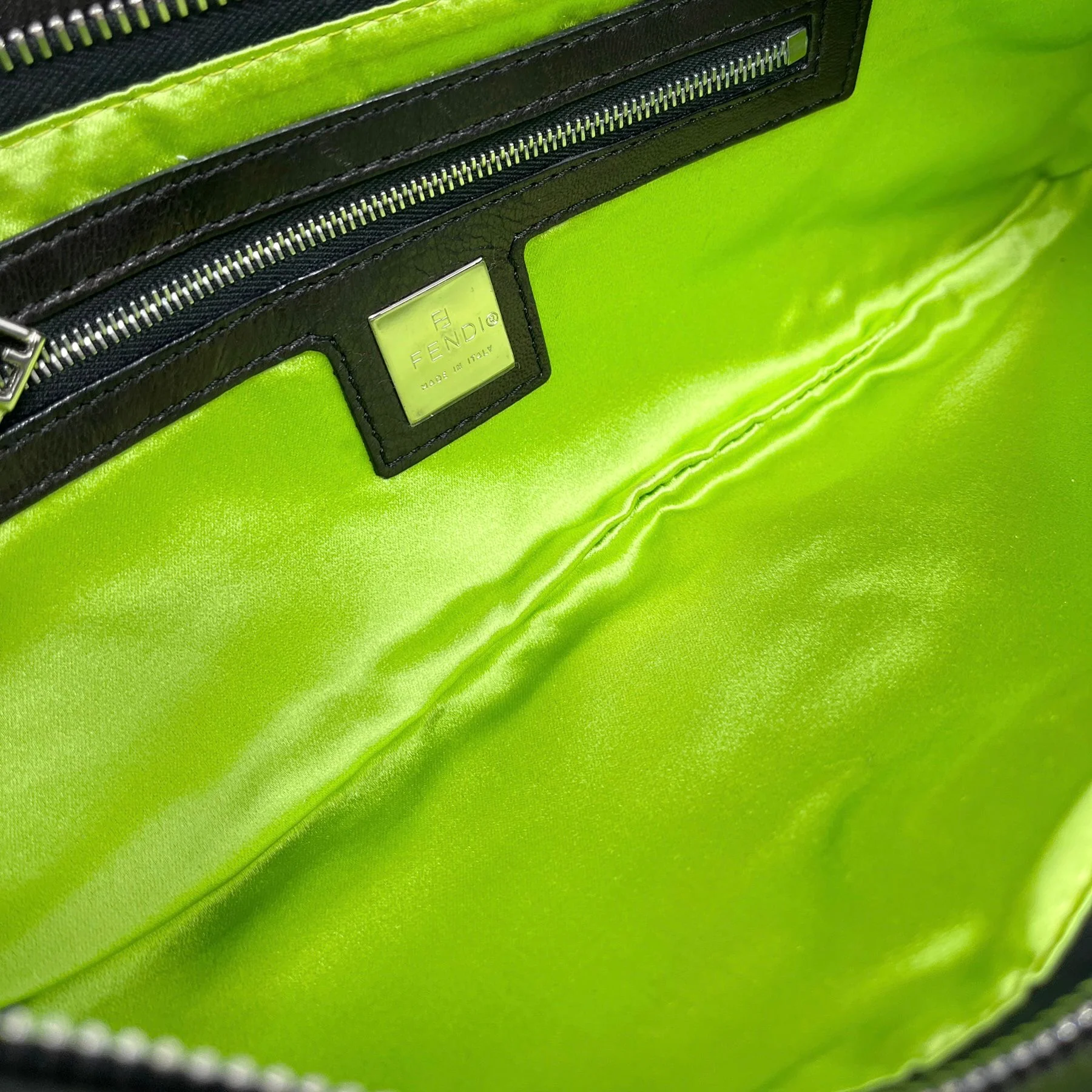 Fendi Black Crossbody Baguette - Image 3
