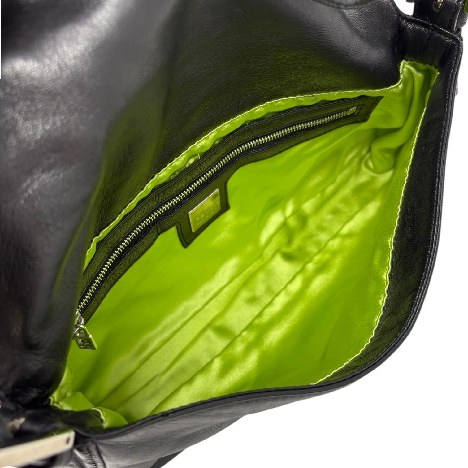 Fendi Black Leather Baguette Bag - Image 3