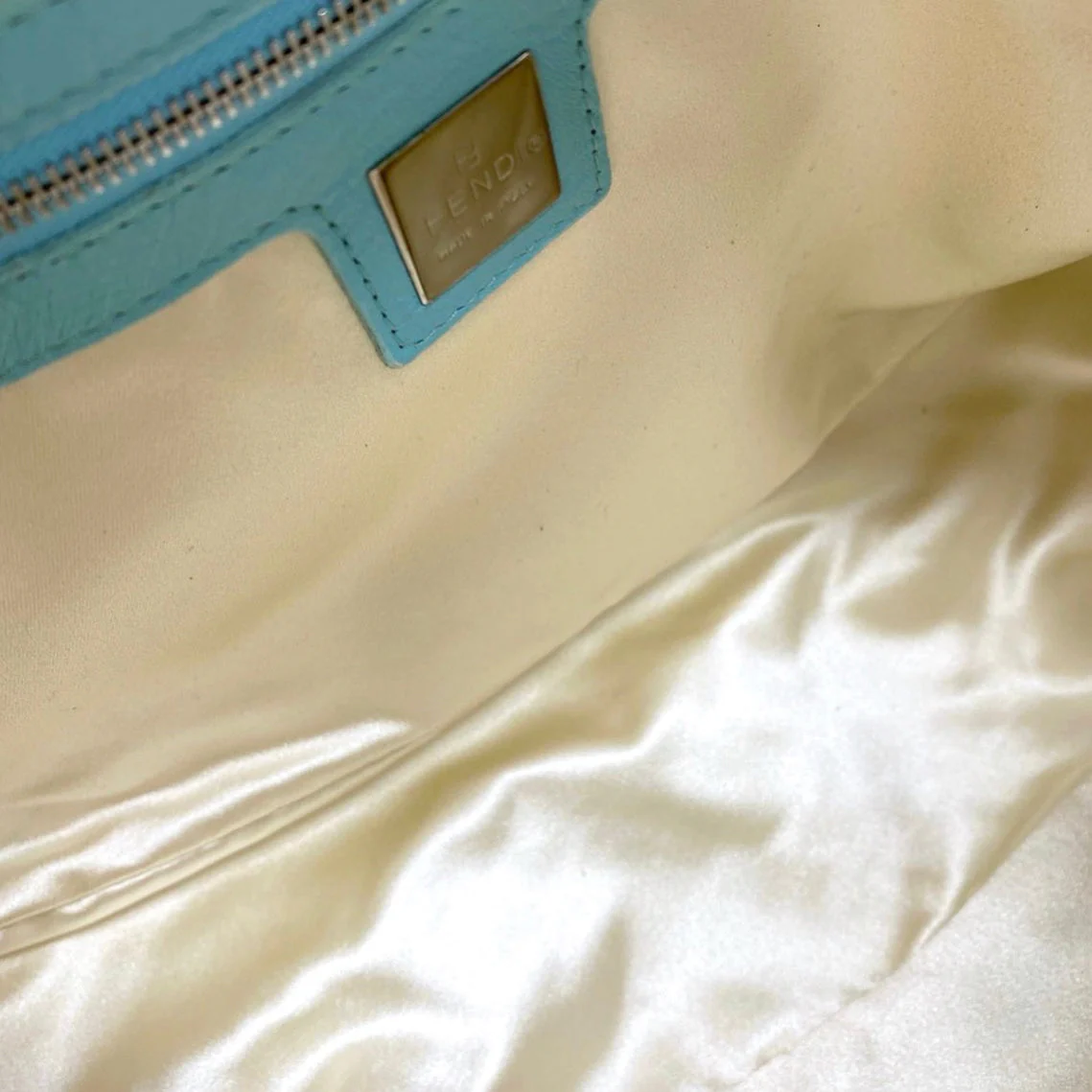 Fendi Blue Beaded Mamma Baguette Bag - Image 3