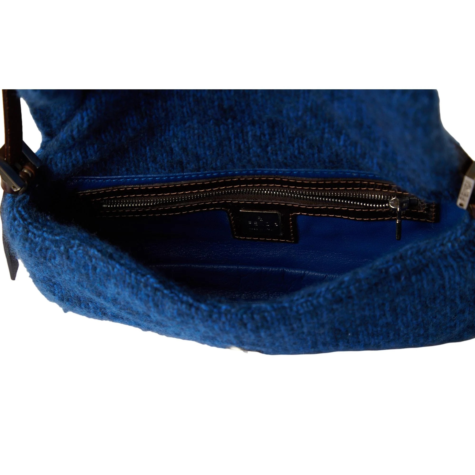 Fendi Blue Knit Baguette Bag - Image 3