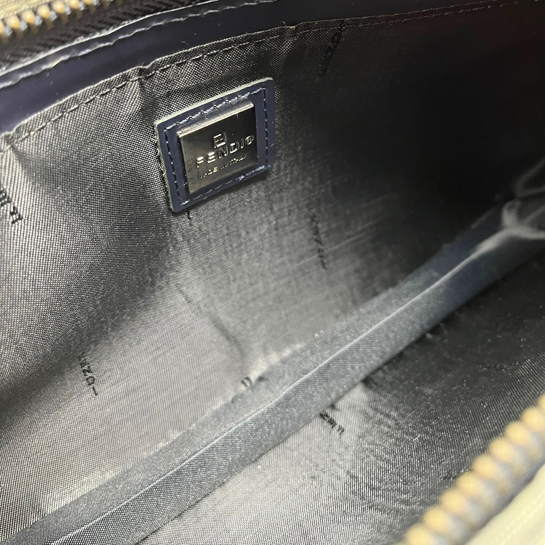 Fendi Navy Mini Logo Shoulder Bag - Image 3