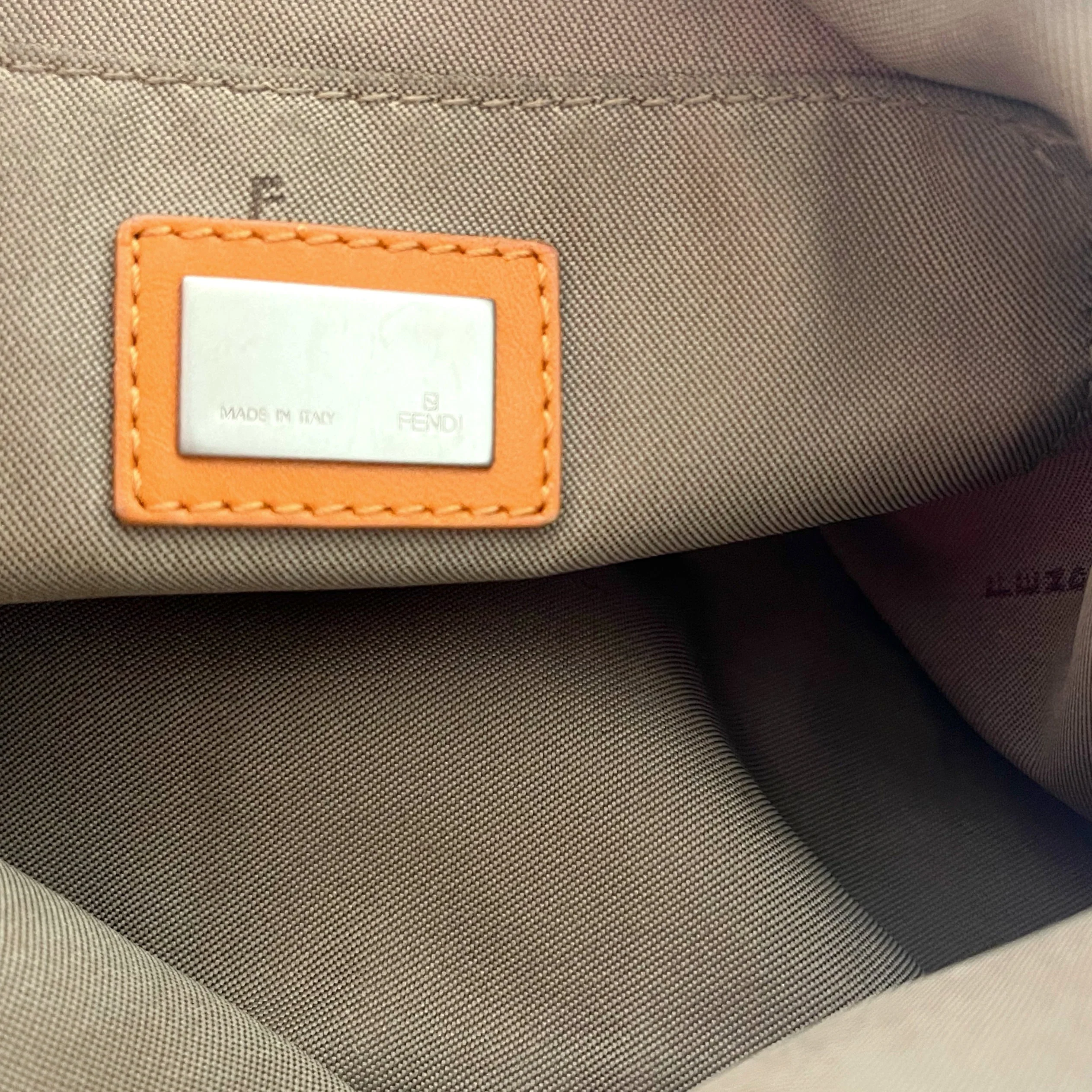 Fendi Orange Classic Logo Bag - Image 3