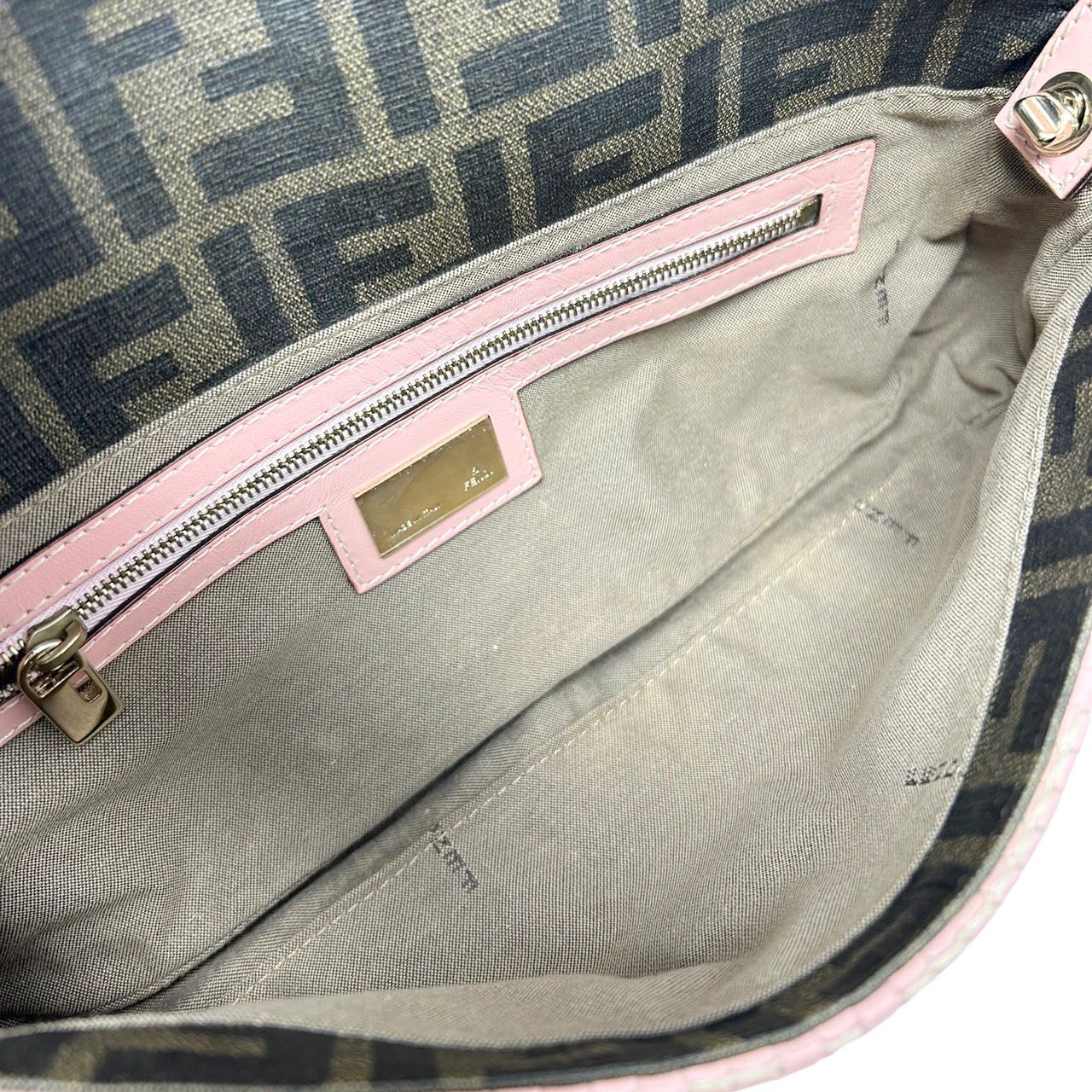 Fendi Pink Braided Logo Leather Baguette - Image 3