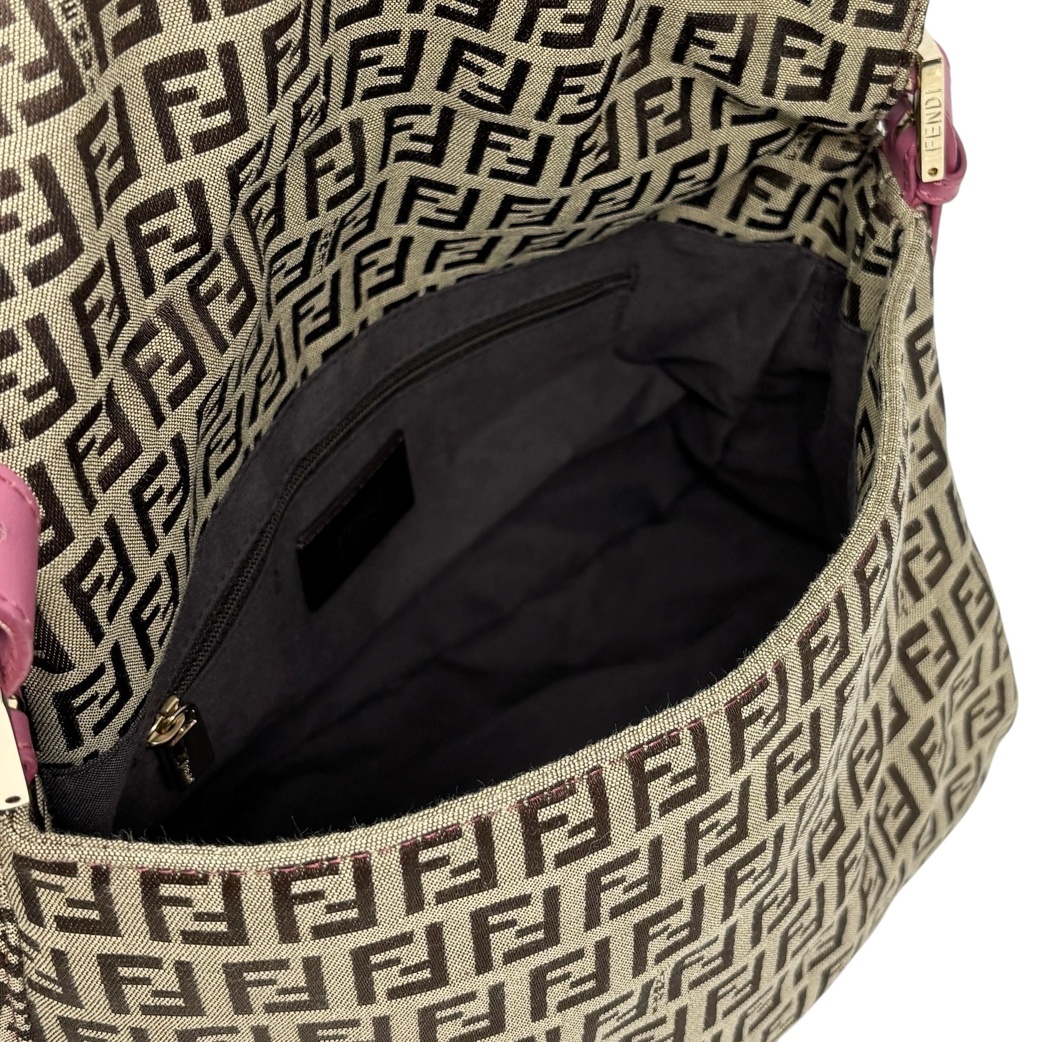 Fendi Pink Clasp Logo Mamma Baguette Bag - Image 3