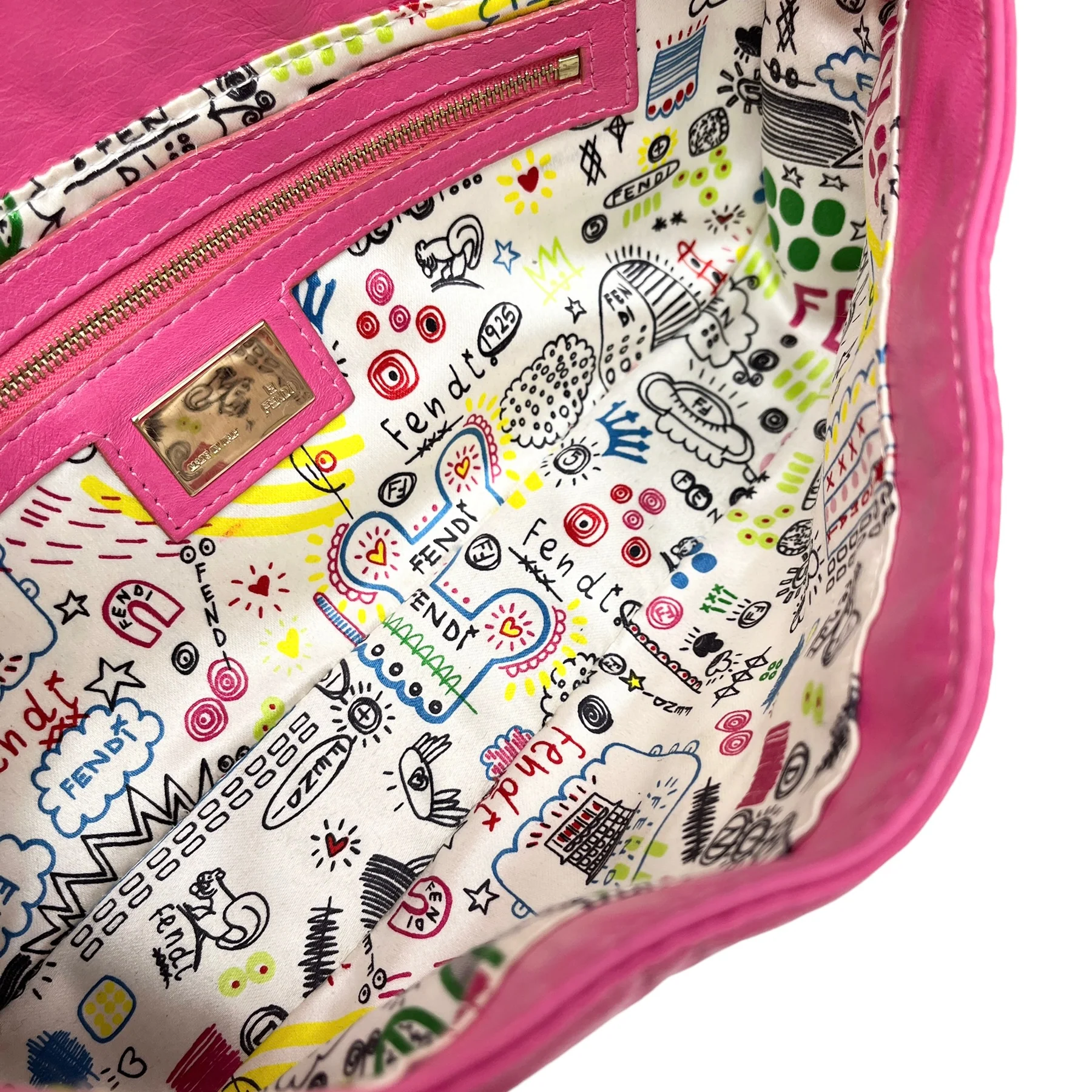 Fendi Pink Leather Logo Baguette - Image 3