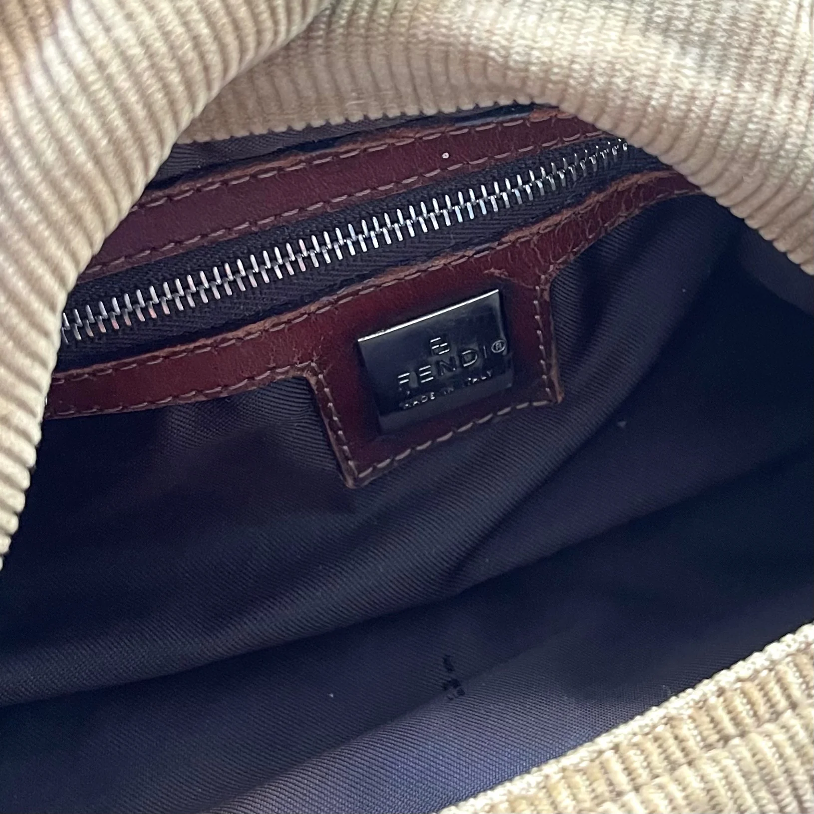 Fendi Tan Corduroy Baguette Bag - Image 3